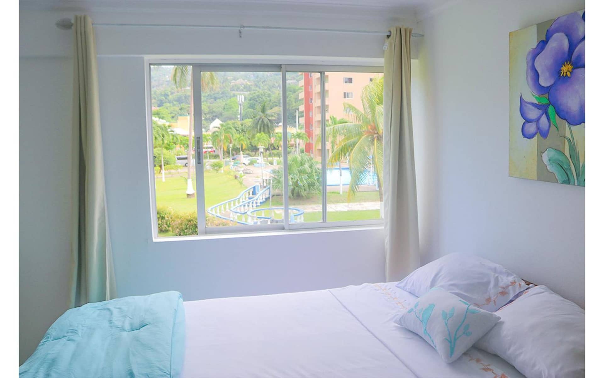 Beach Side Suite At Turtle Towers
