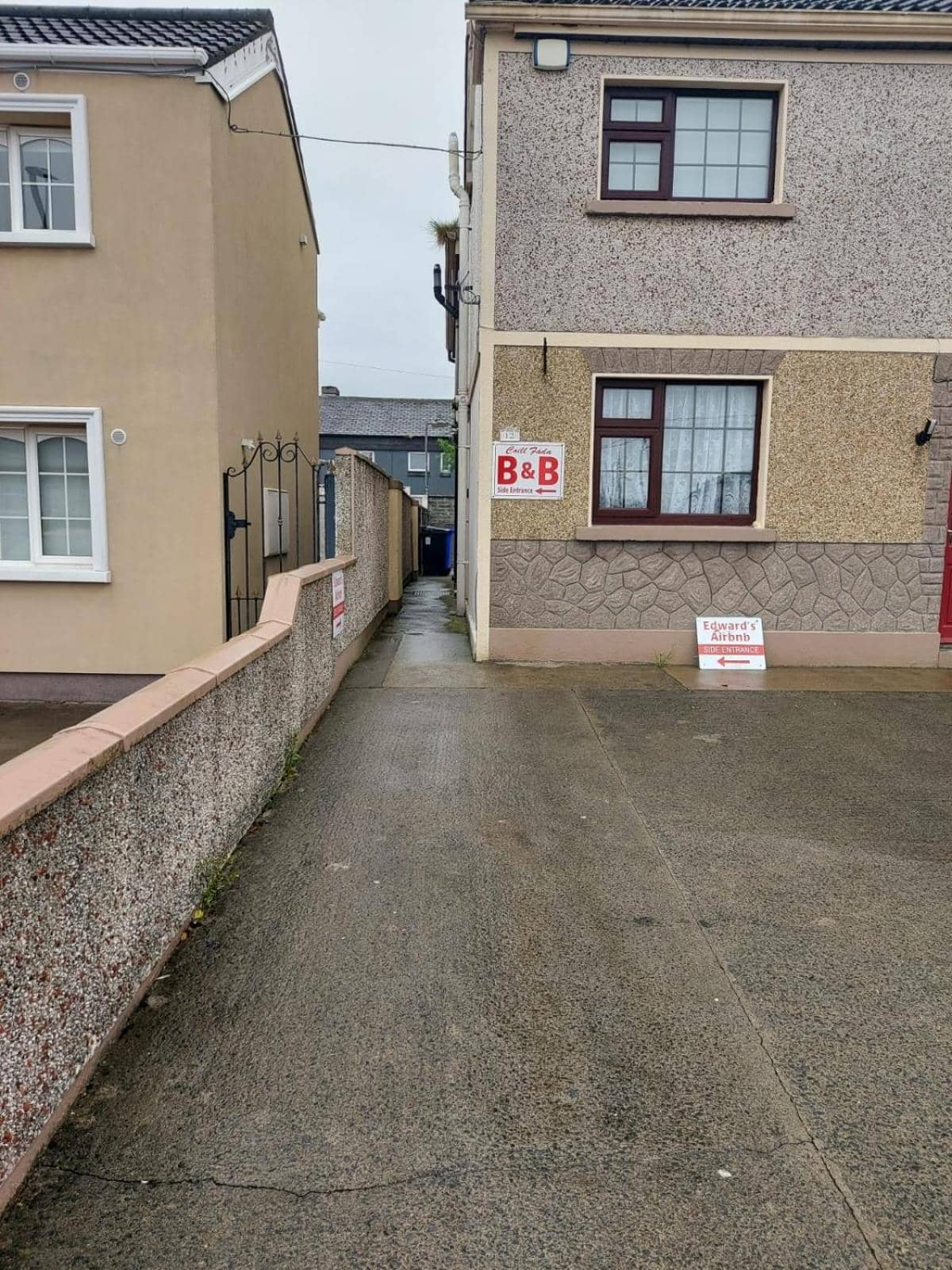 Eamonns Cosy B&B Private Parking