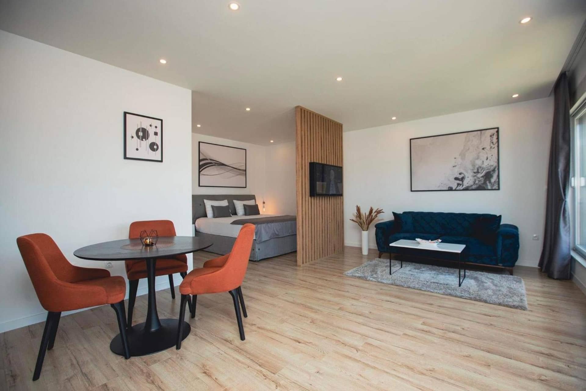 Apartment Romansa