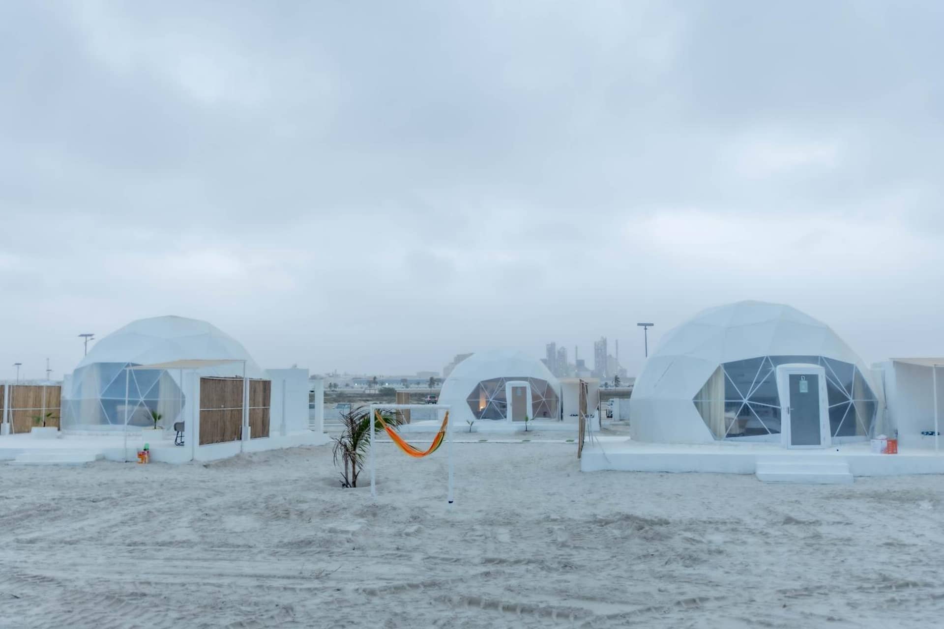 AVICENNIA BEACH DOMES