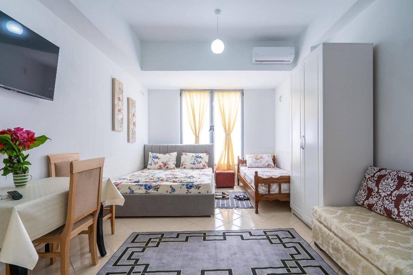 Ramo Studio Apartment