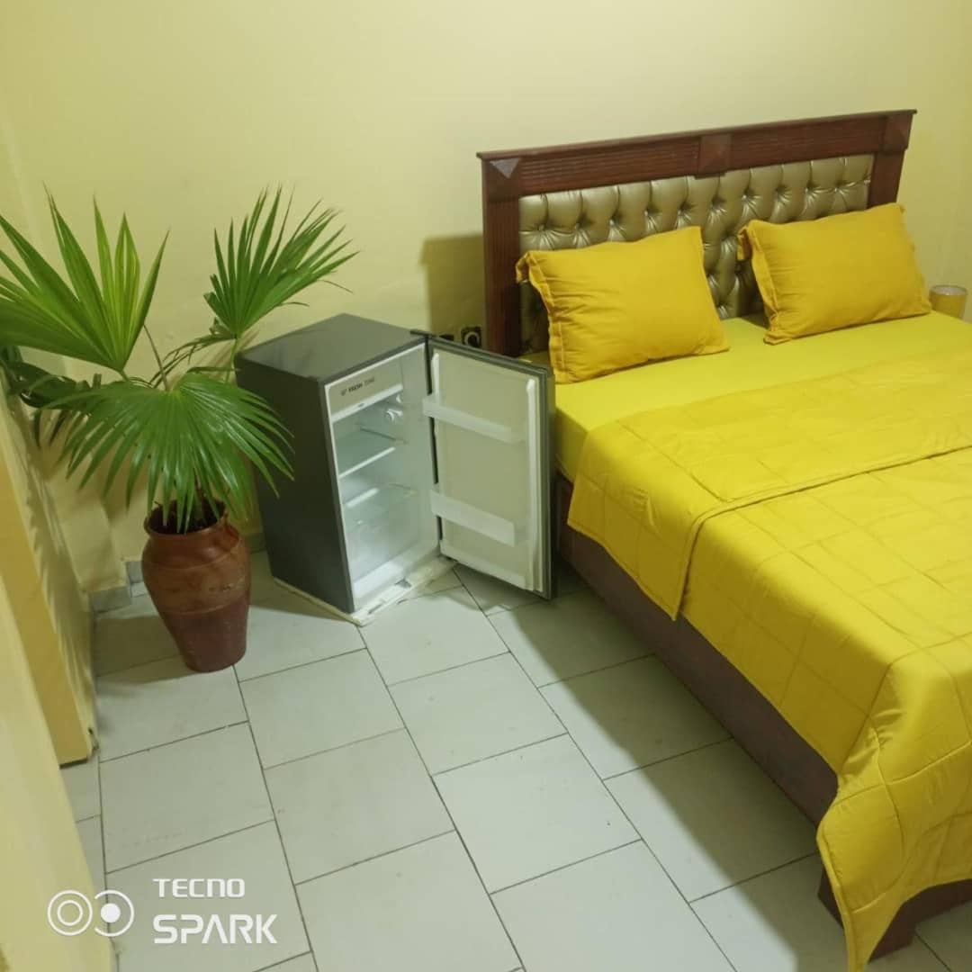 AFRIEUROTEXT Kamerun-High Standing-Appartements-Wifi-Security-Restaurant-modern Kitchen