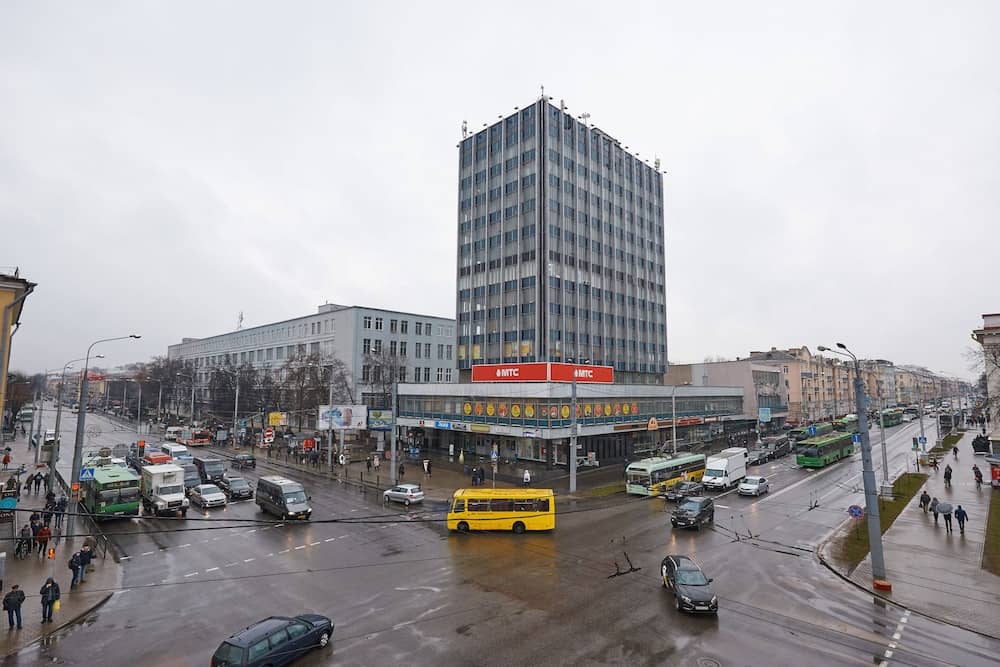 PaulMarie Apartments on Prs. Lenina