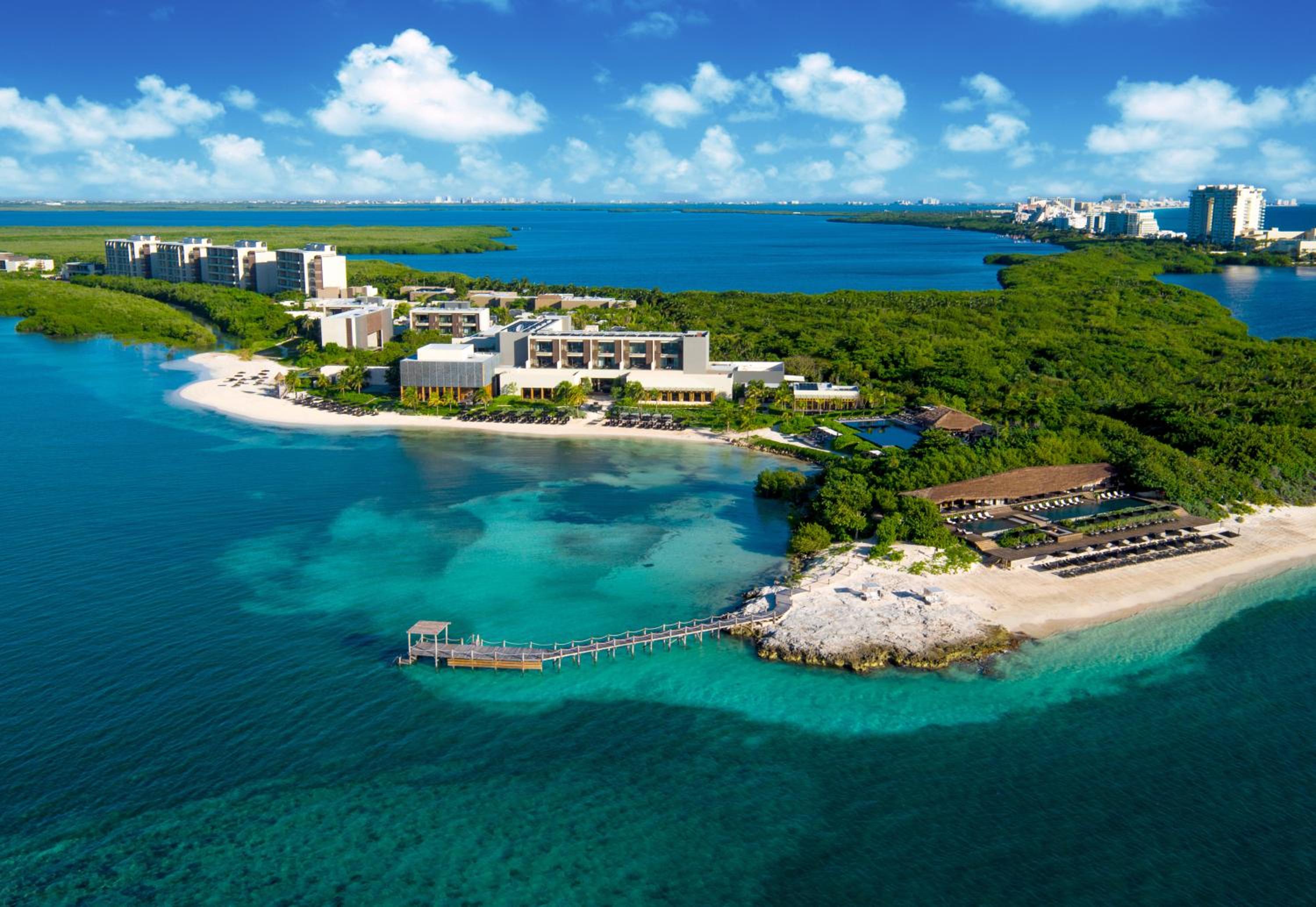 NIZUC Resort & Spa