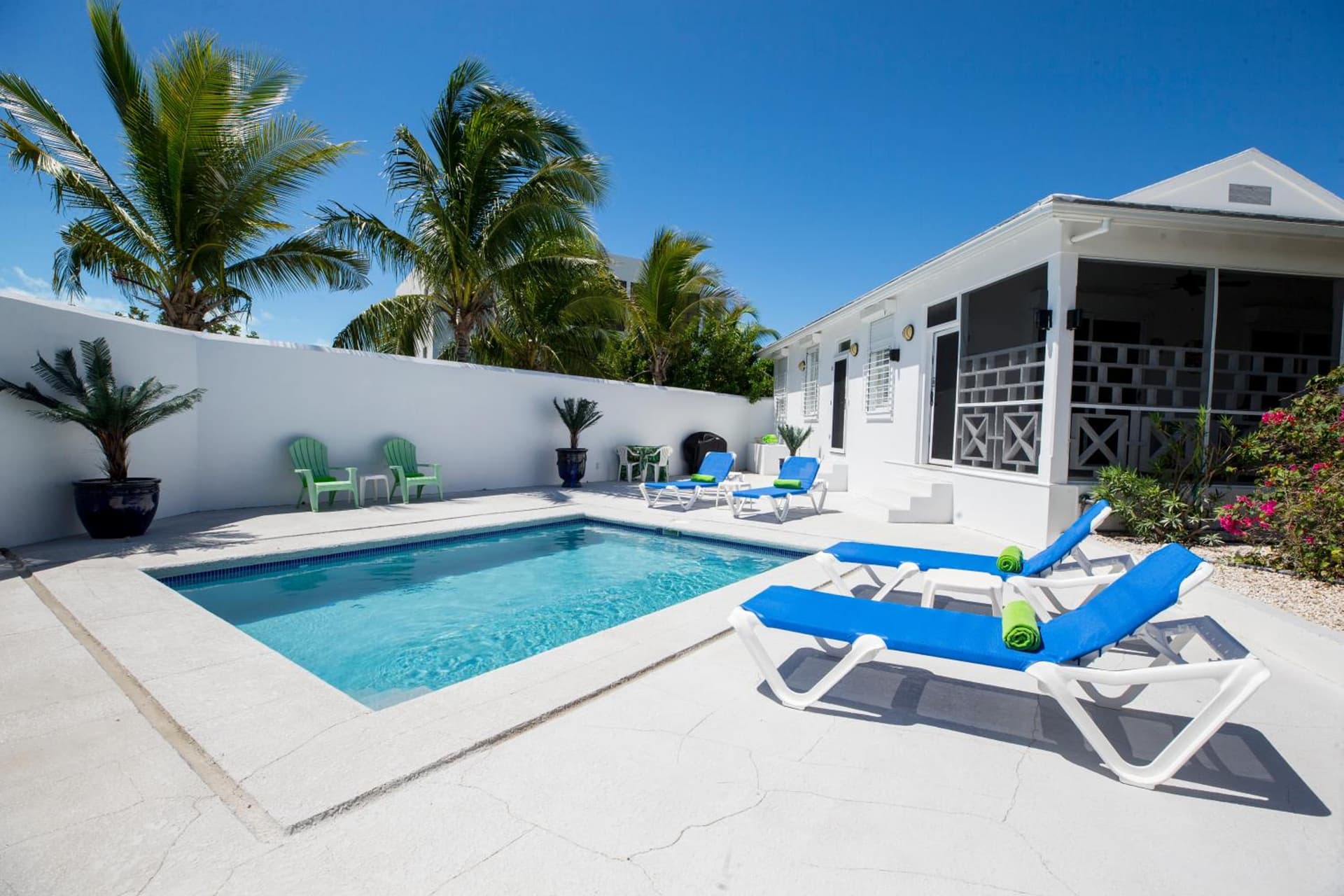 Hotels in Grace Bay