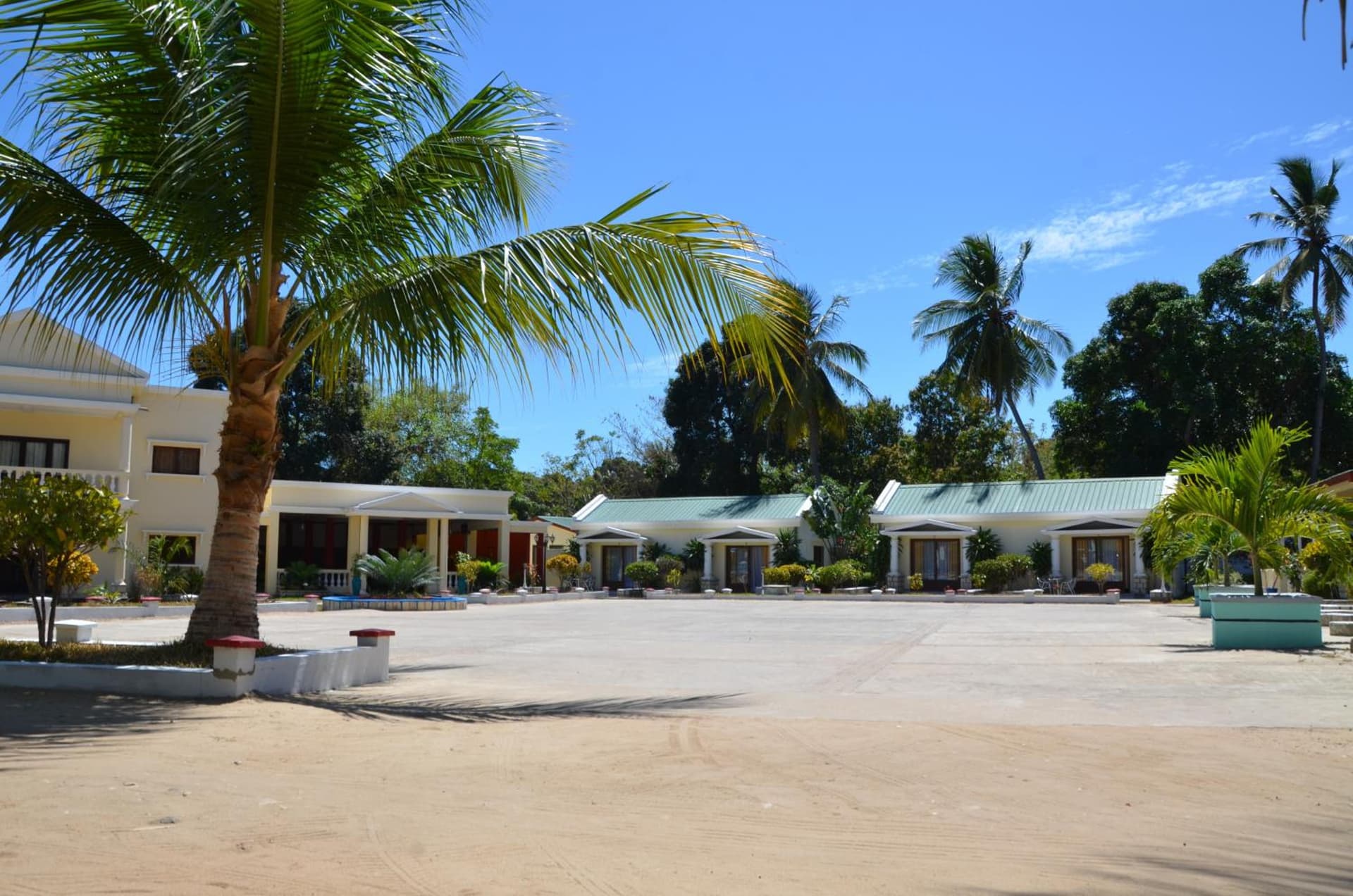 SAARA HOTEL