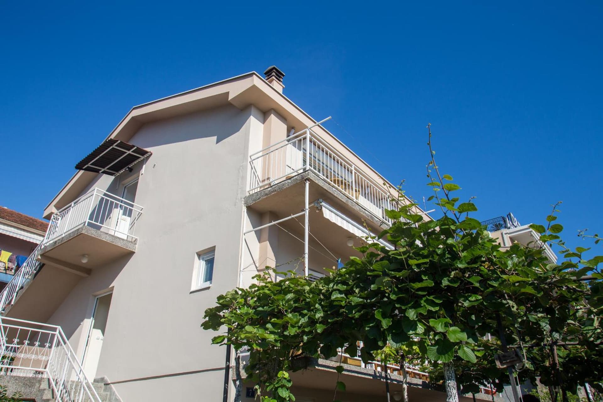 DiVino Apartment