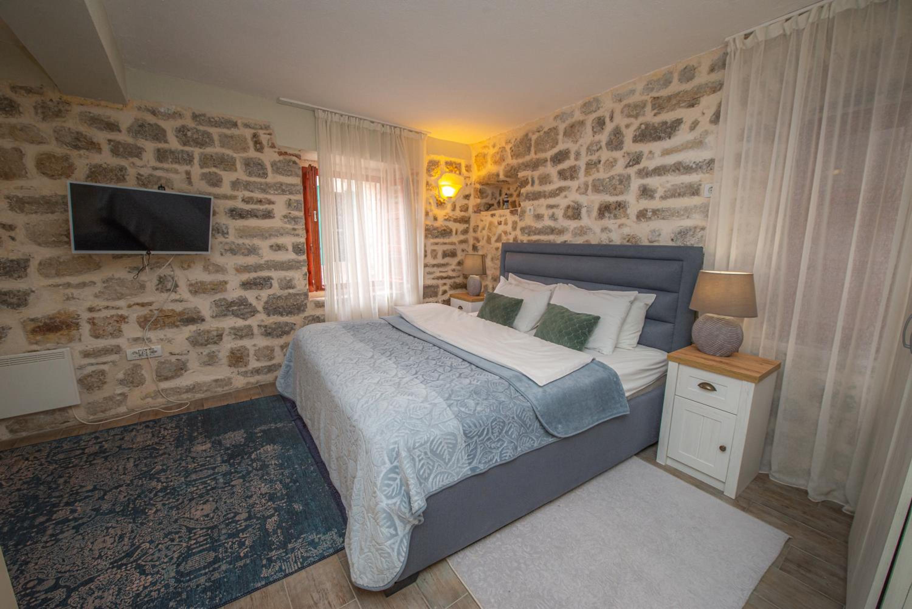 Antika Guesthouse