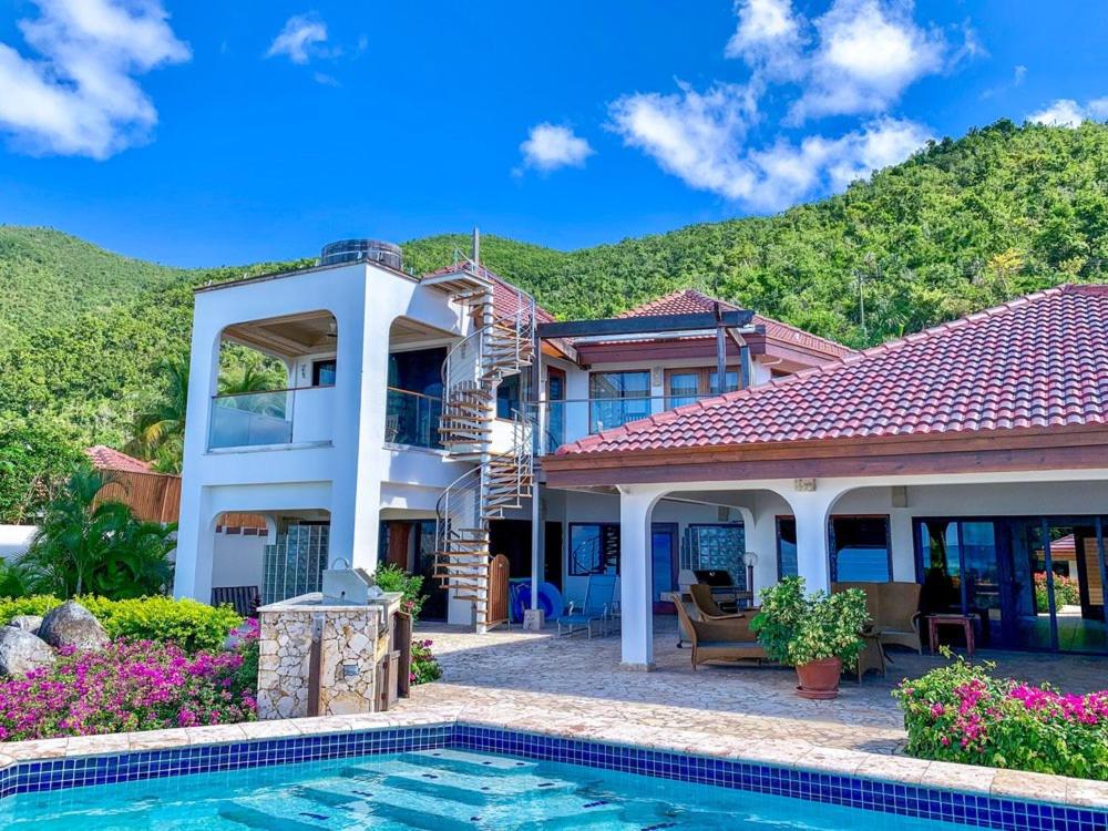 CARIBBEAN WIND