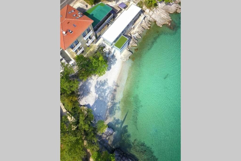 Breathtaking sea view app for 2+1, BBQ ......