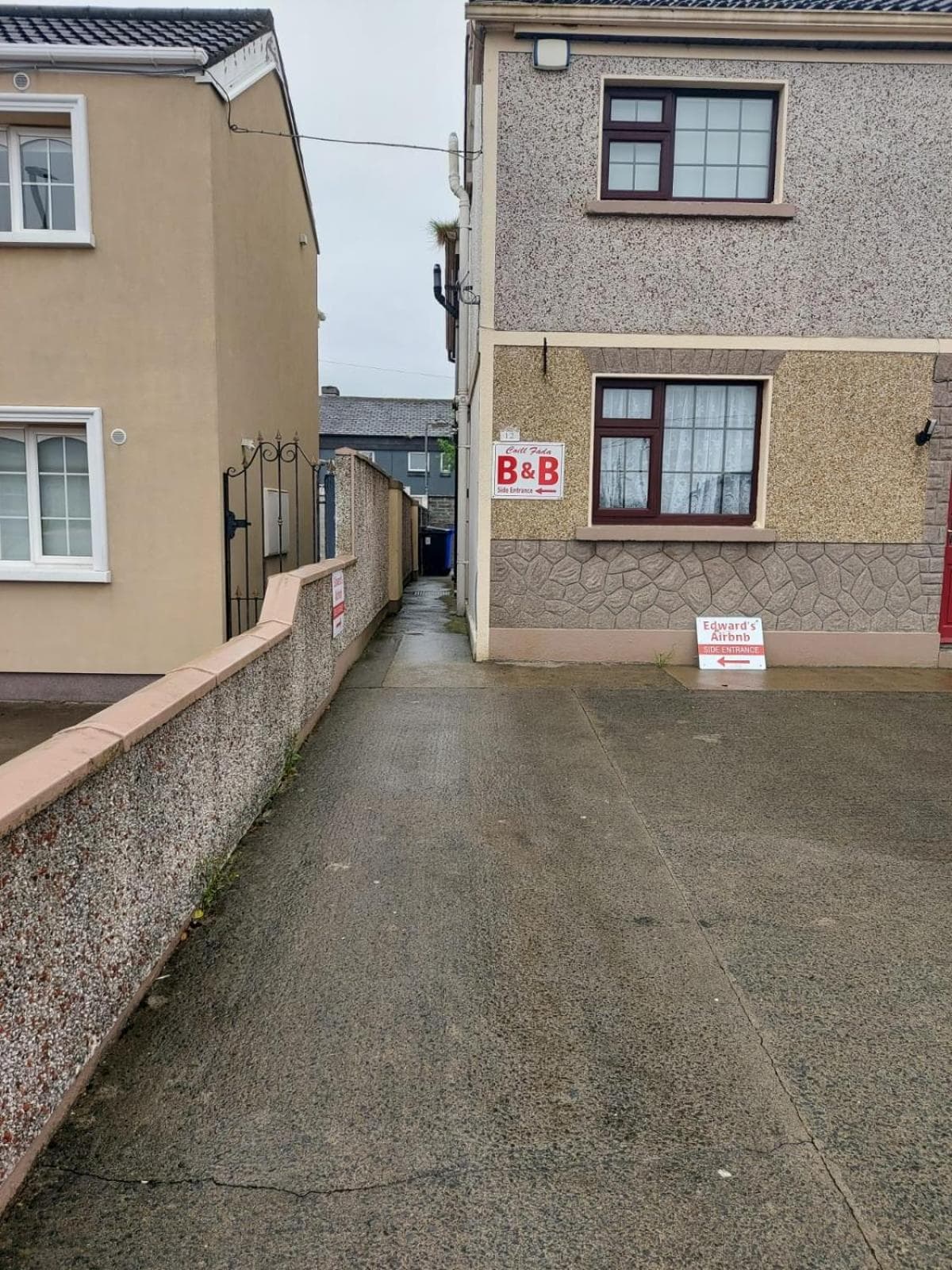 Eamonns Cosy B&B Private Parking