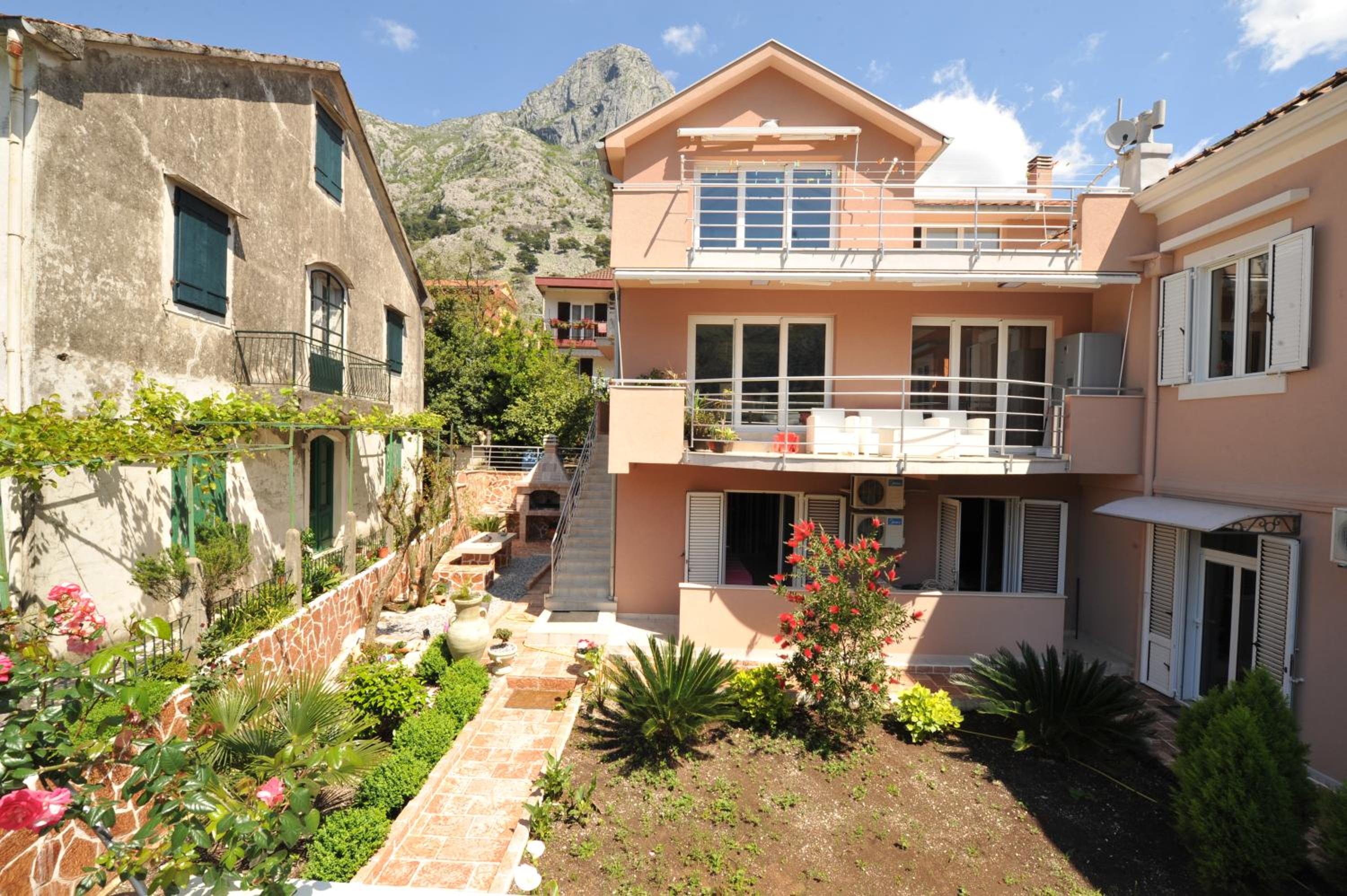 Apartments Marilu