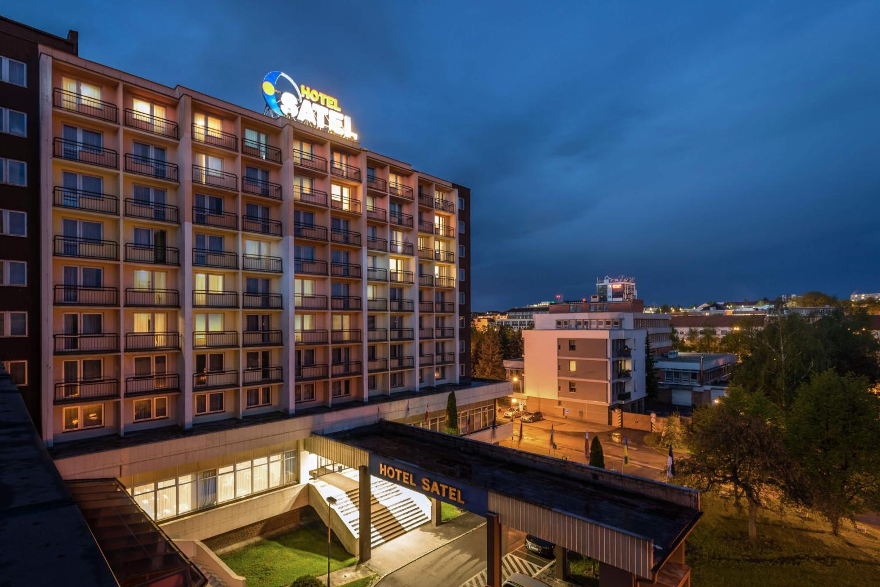 Hotel SATEL