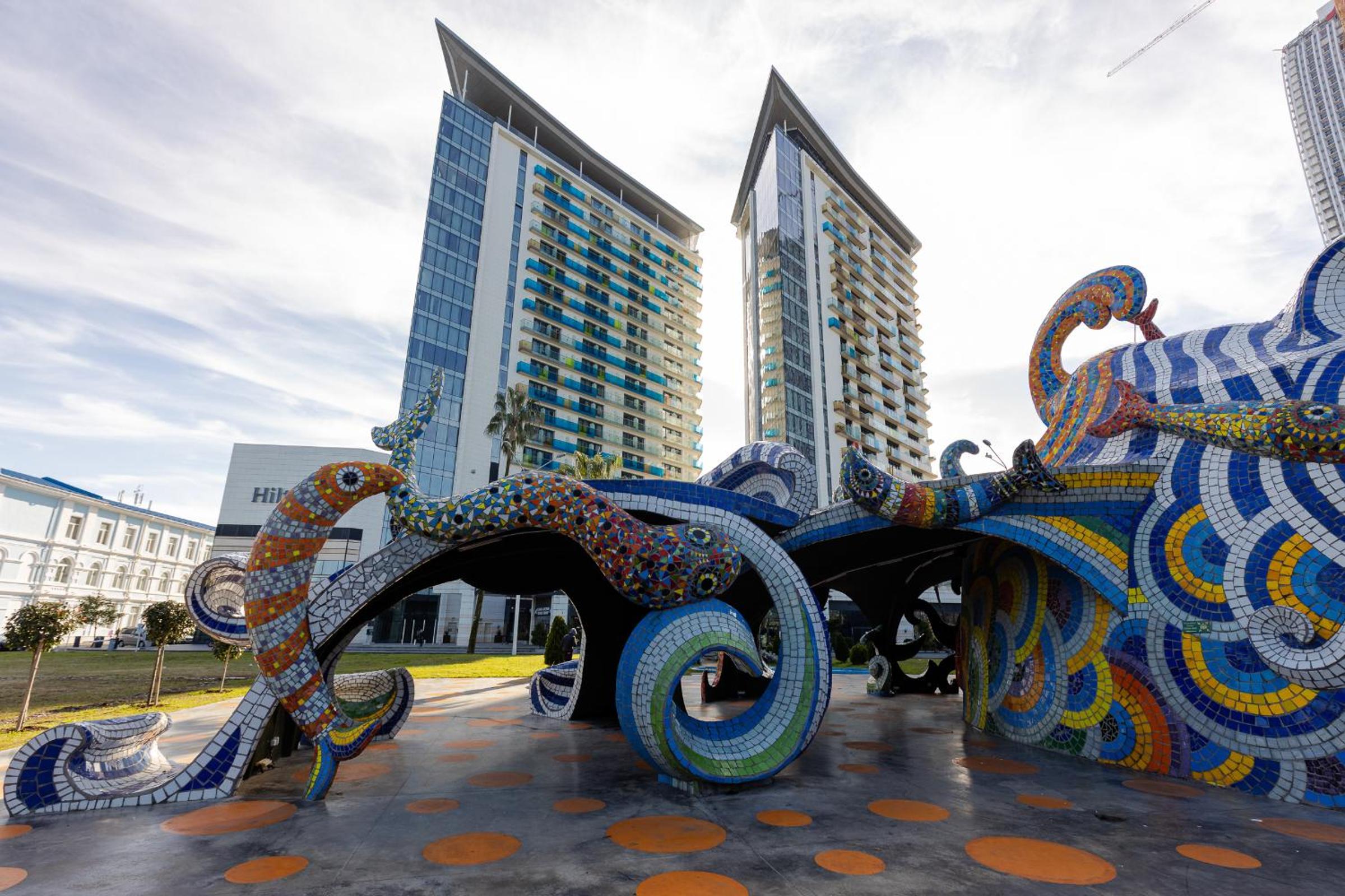 MiraMar Luxury Residences