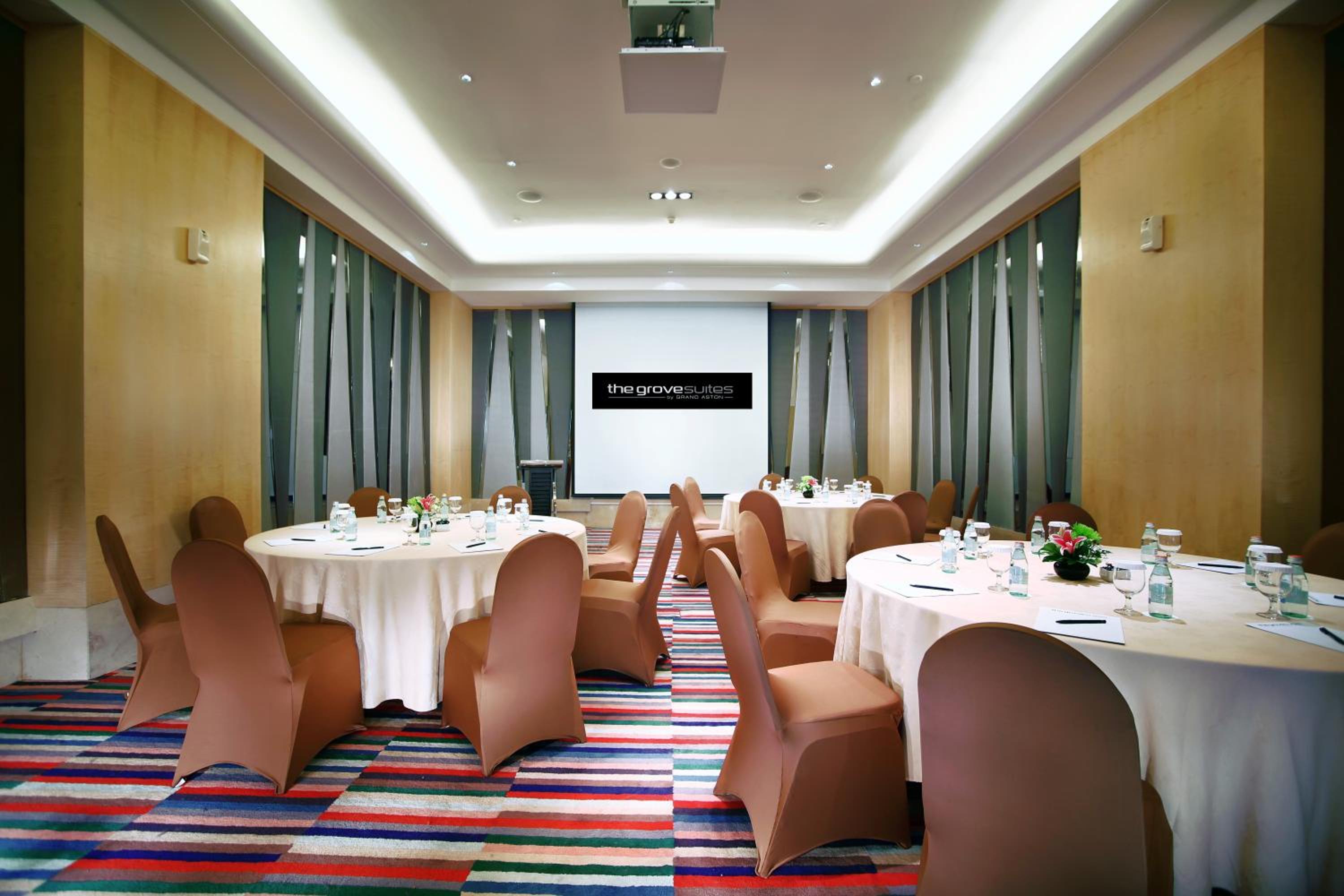 The Grove Suites by Grand Aston