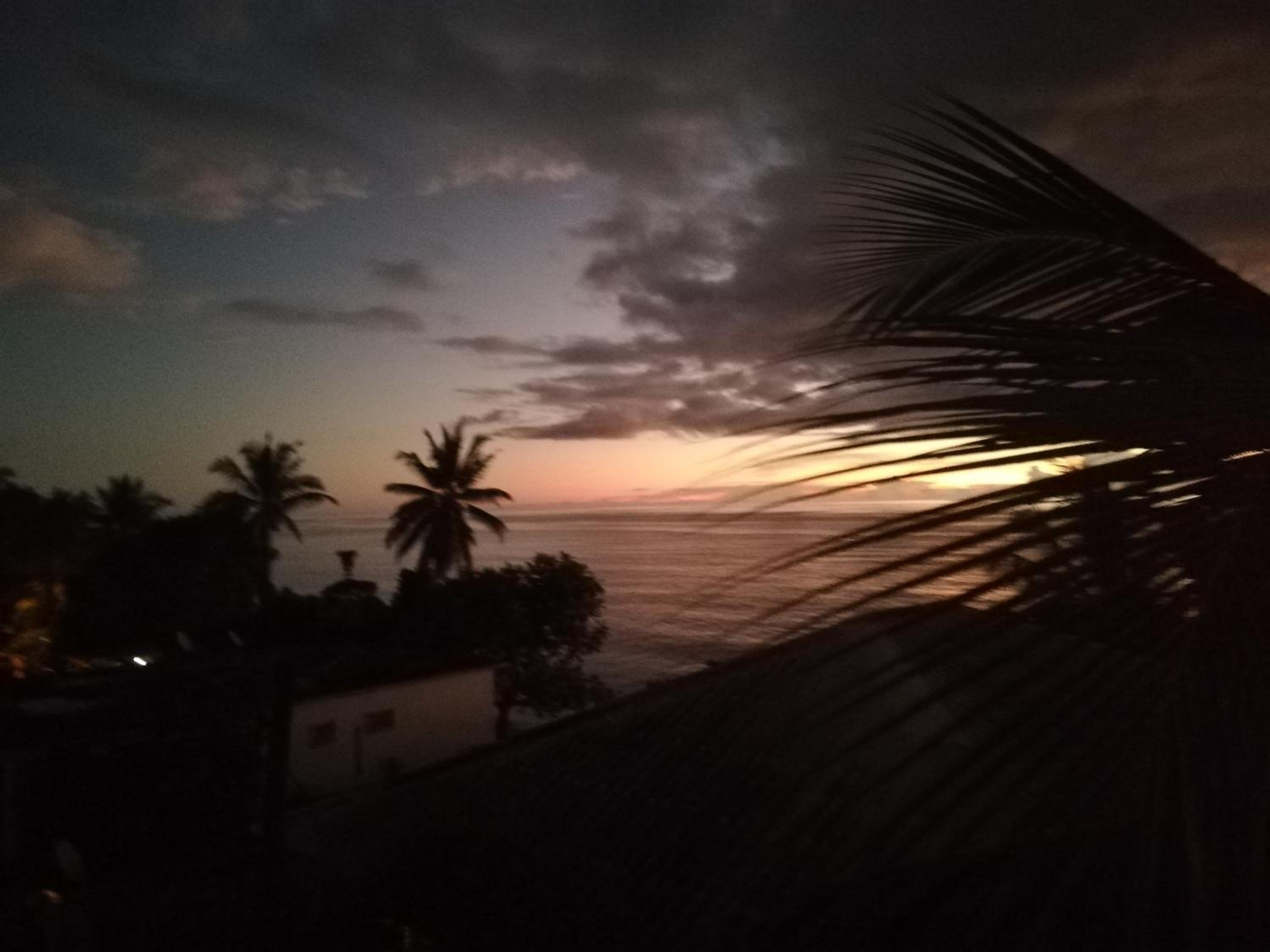 CHAMBRE SUPÉRIEURE VUE MER Accès direct terrasse chez Saloua