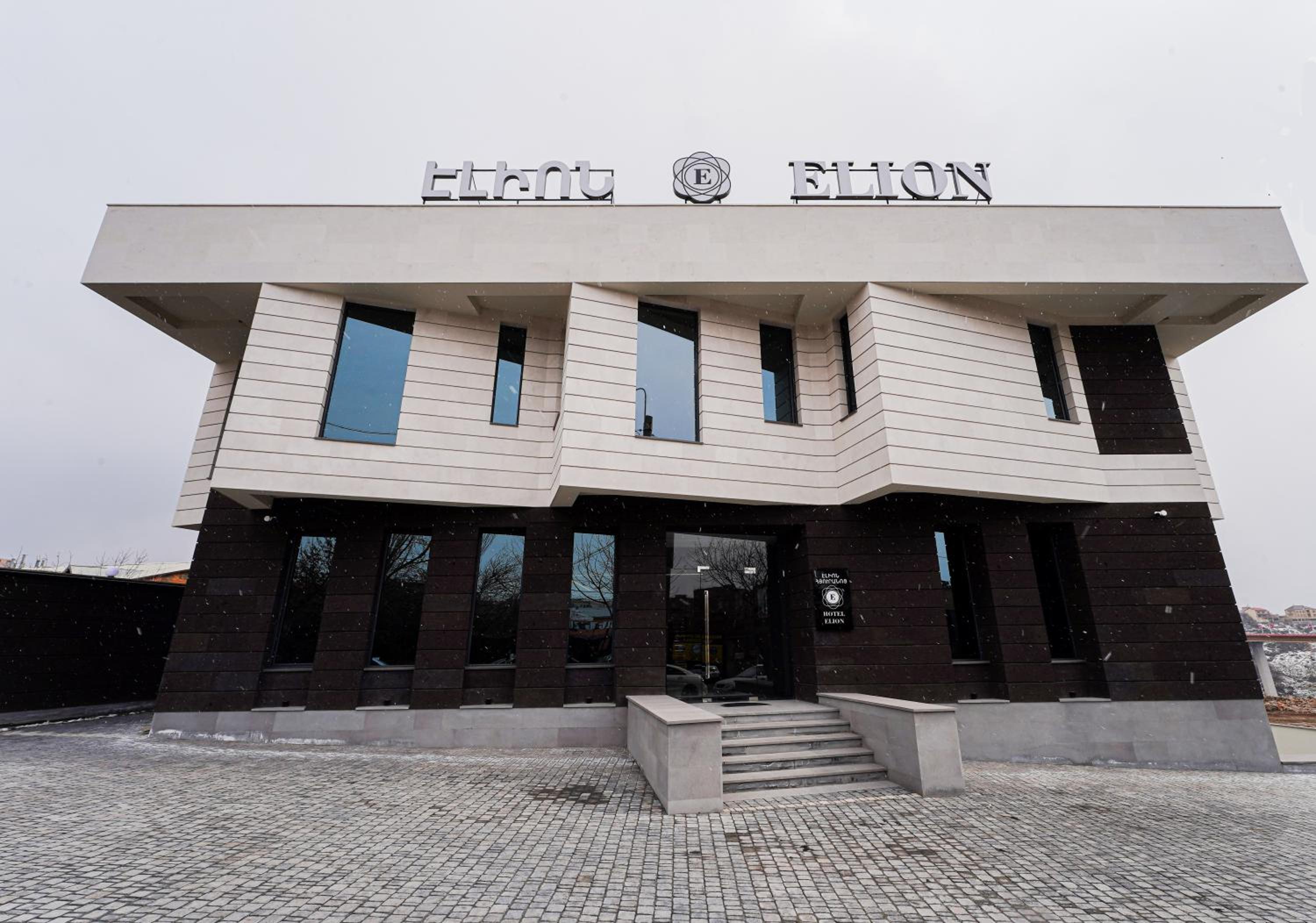 Hotel Elion