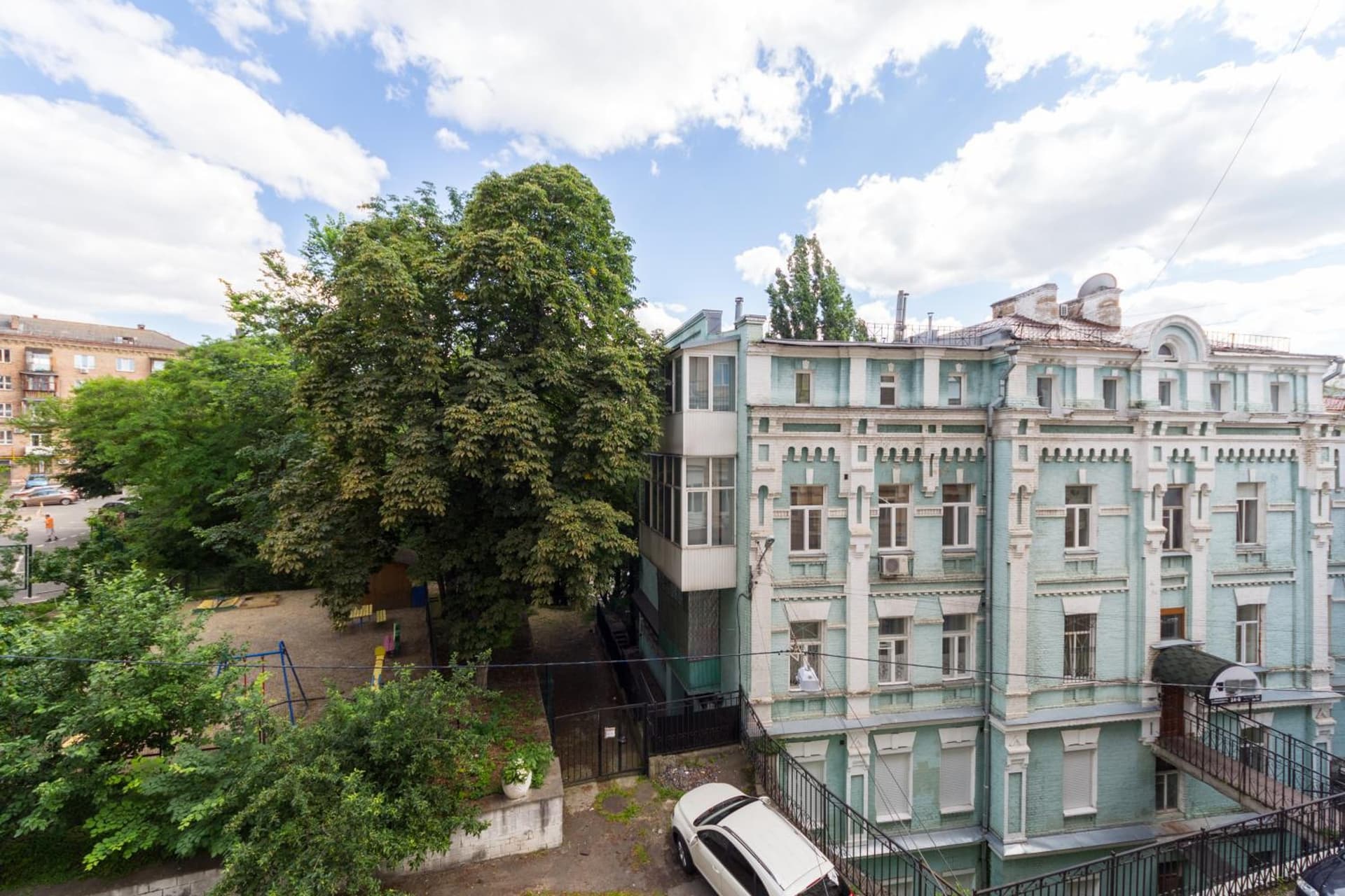 Central Apartments Maidan Area