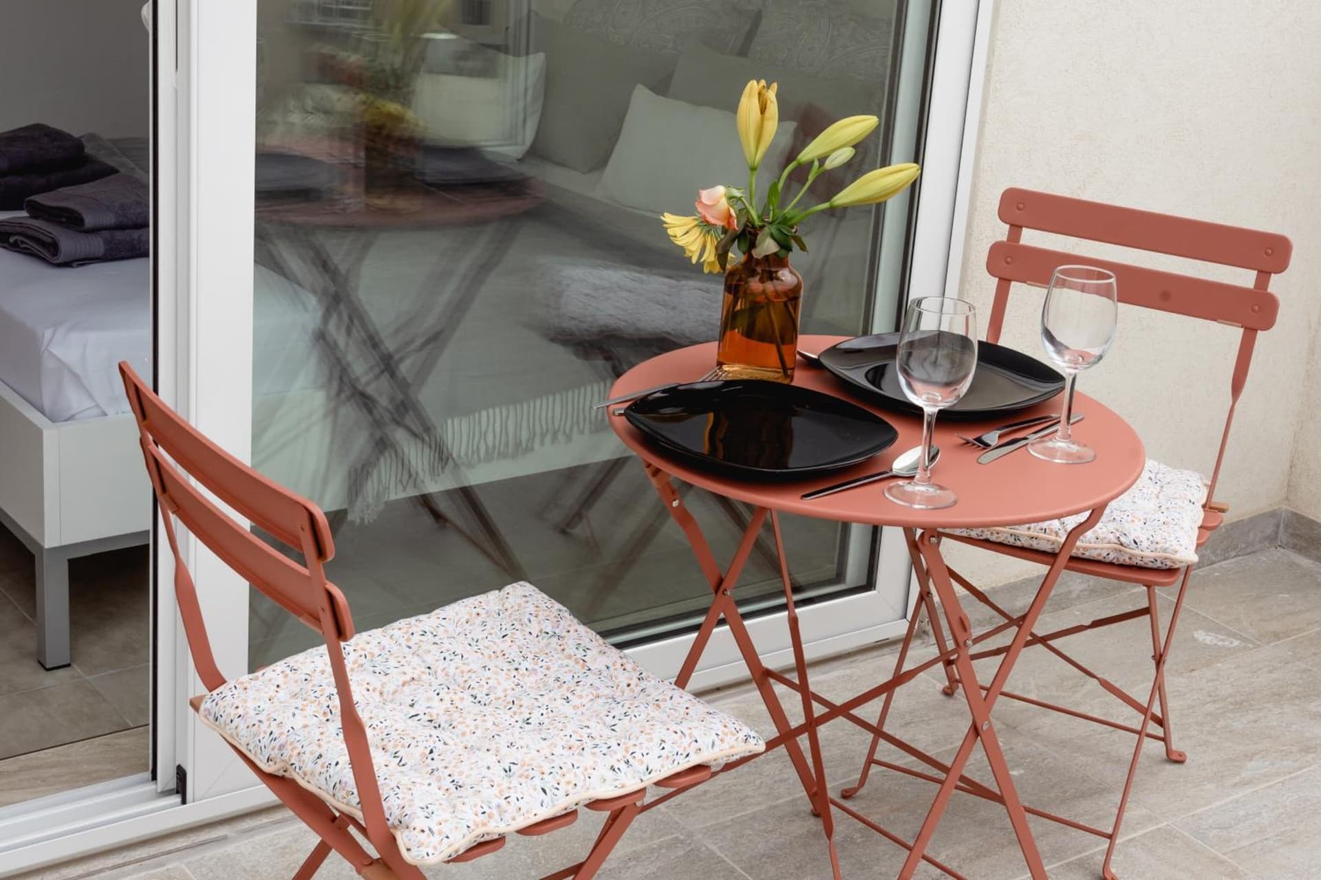 Stunning Apartments by Beyond Air, Sliema-Center! Near POOL!