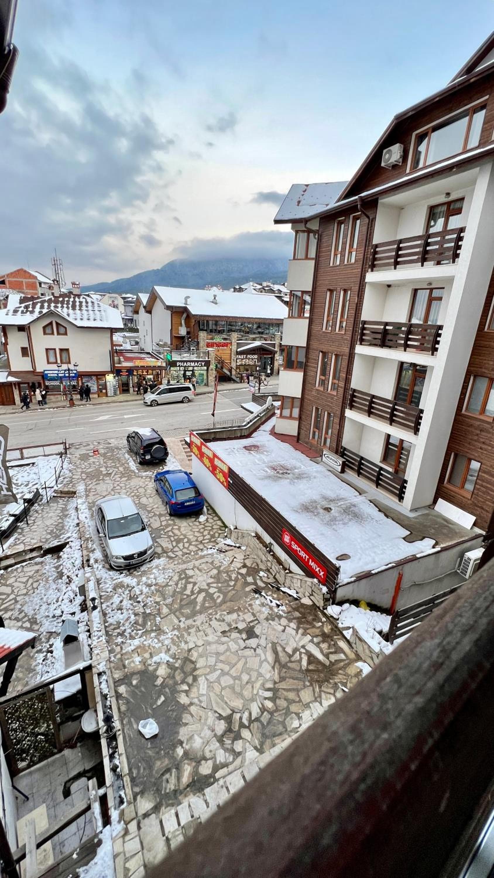 Gondola Apartments Lux