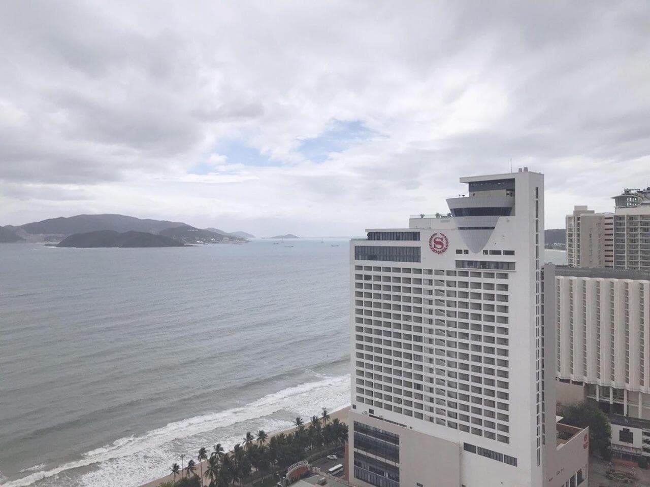 Gold Coast Luxury Apartment Nha Trang