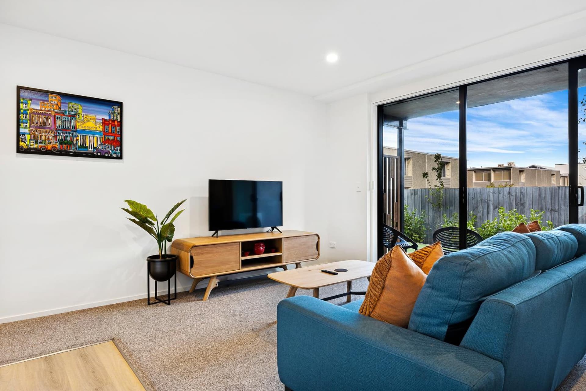 City Escape 1BR Apartment with Free Carpark