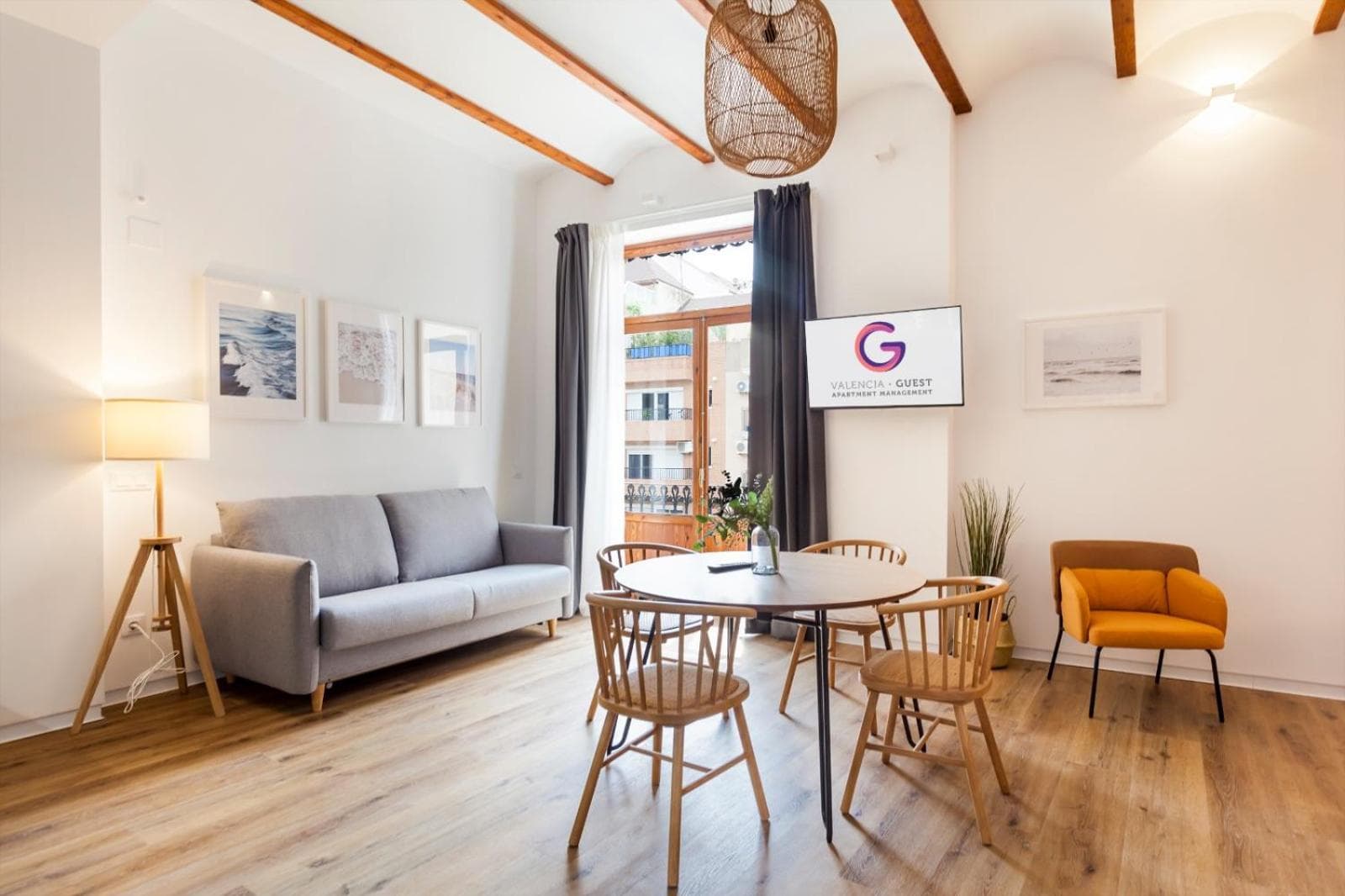 Valencia Guest Puerto Suite Auto Check