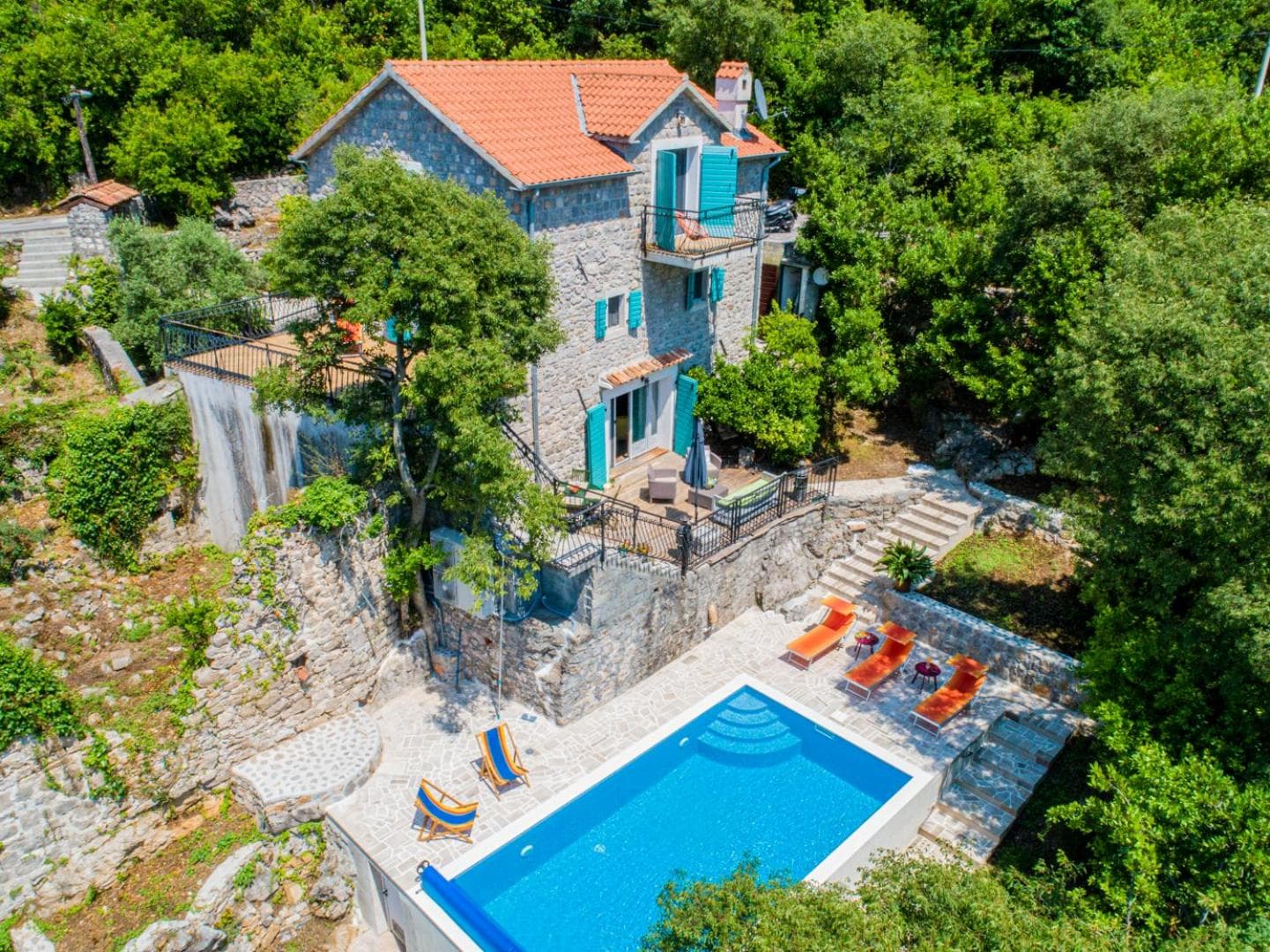 Villa Toscana with a pool