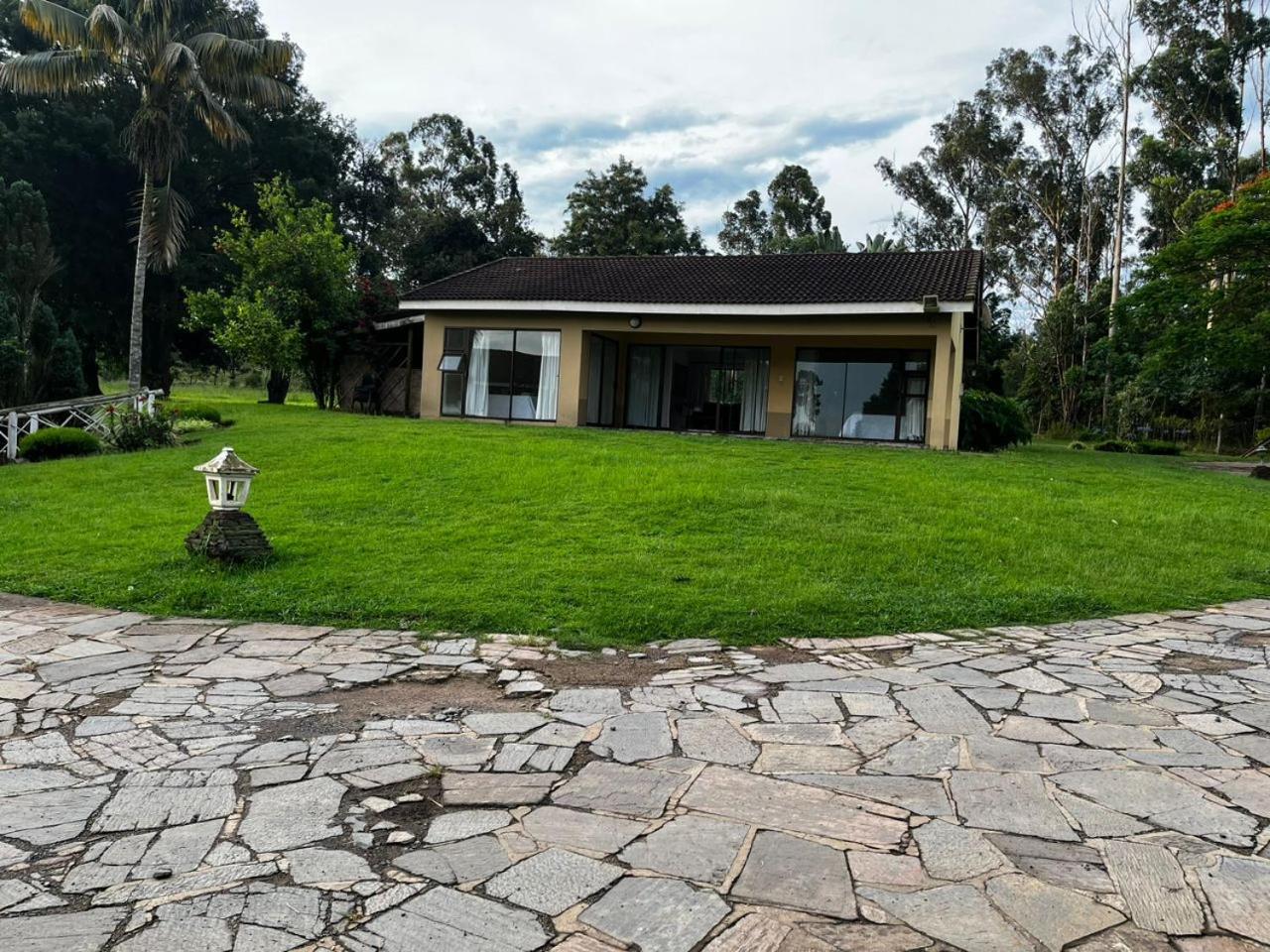 Platinum Villa Guest House