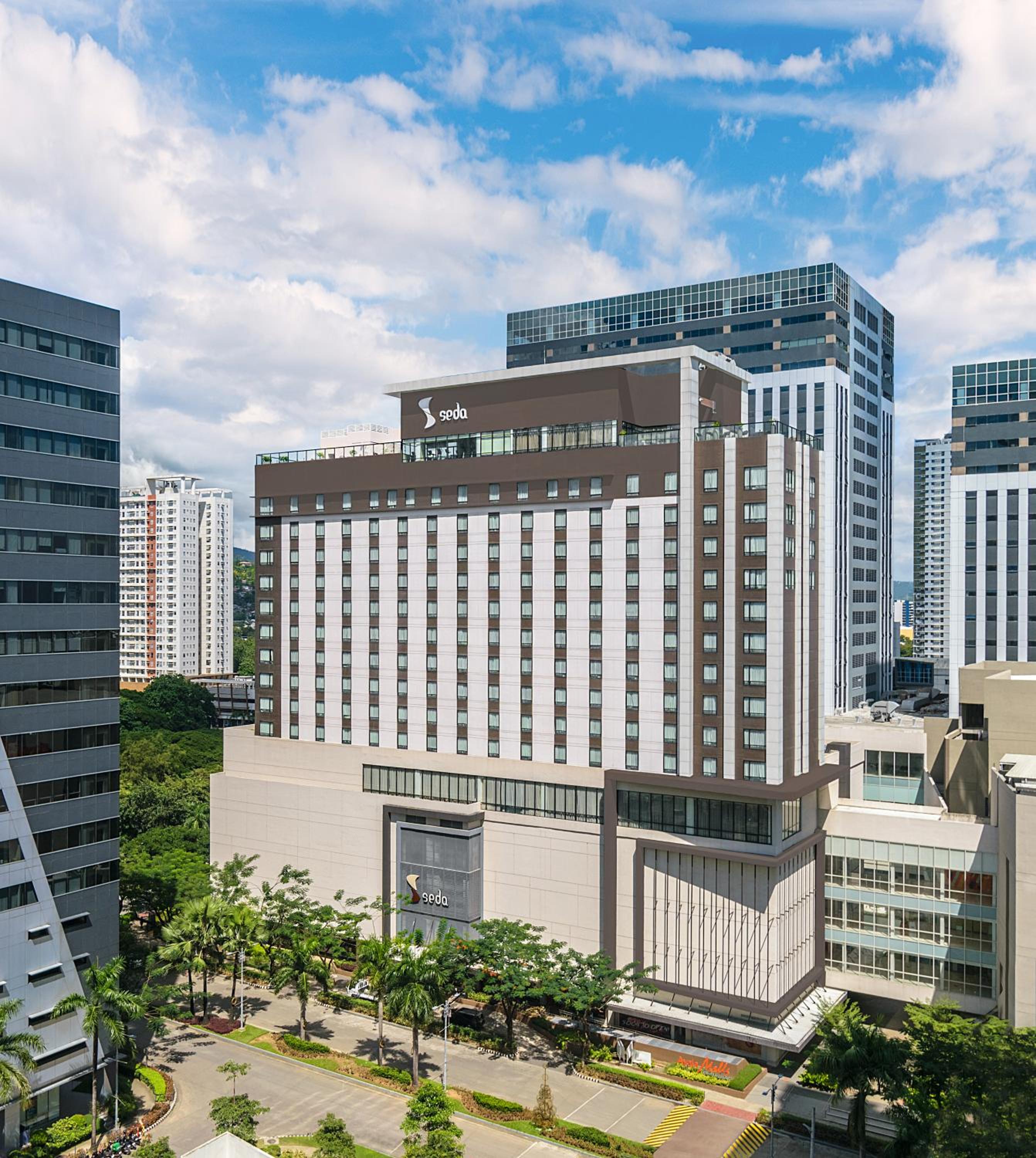 Seda Central Bloc Cebu City