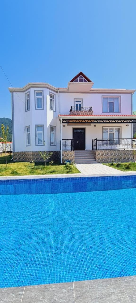 White new luxury villa SHiP