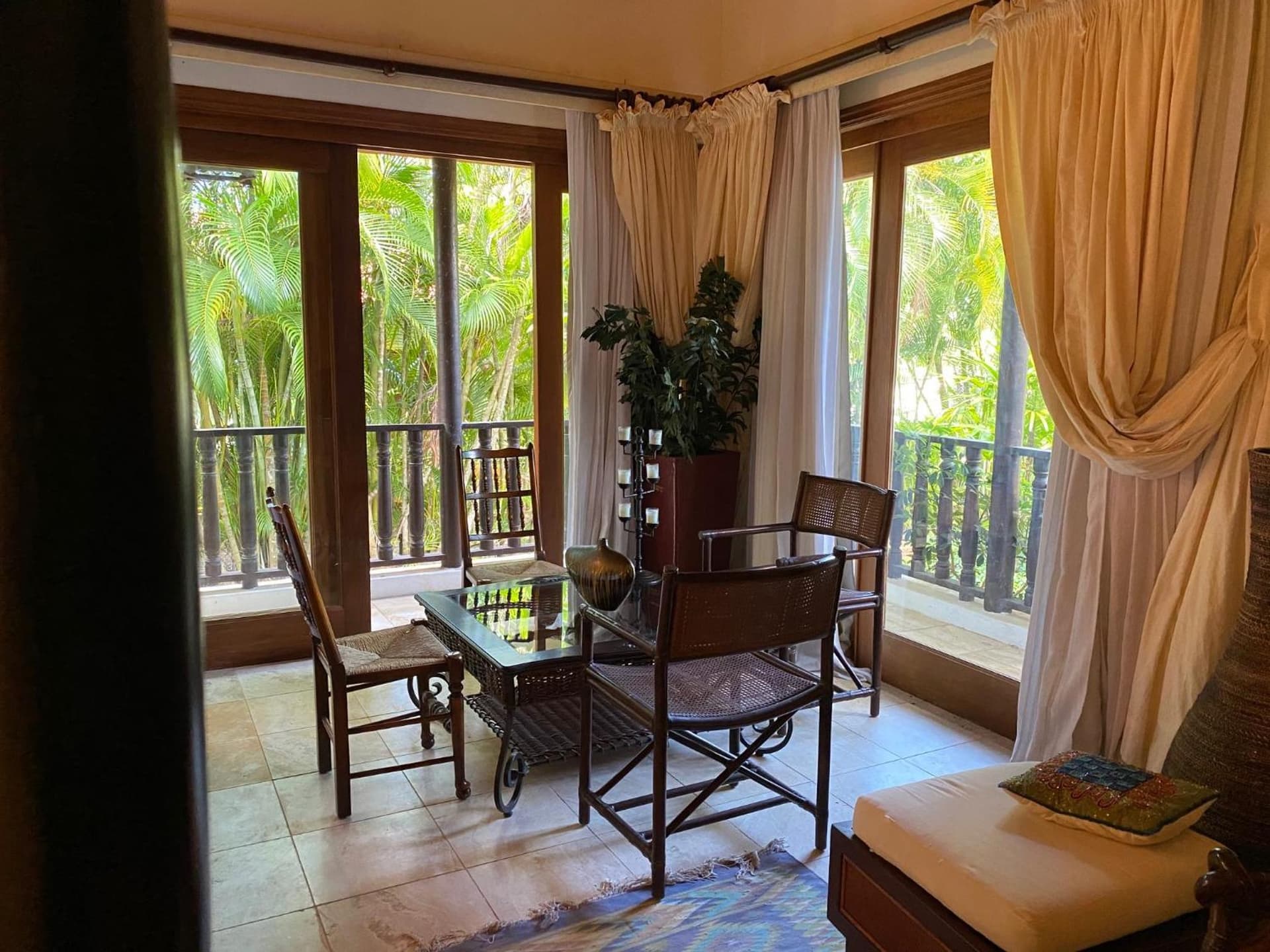 5-Bedroom Villa with Private Pool, Maid and Golf Course Views at Casa de Campo Resort
