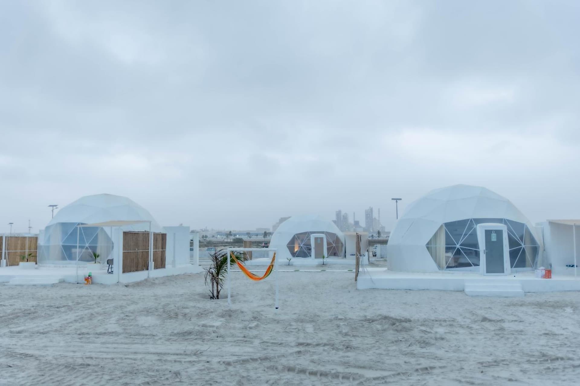 AVICENNIA BEACH DOMES