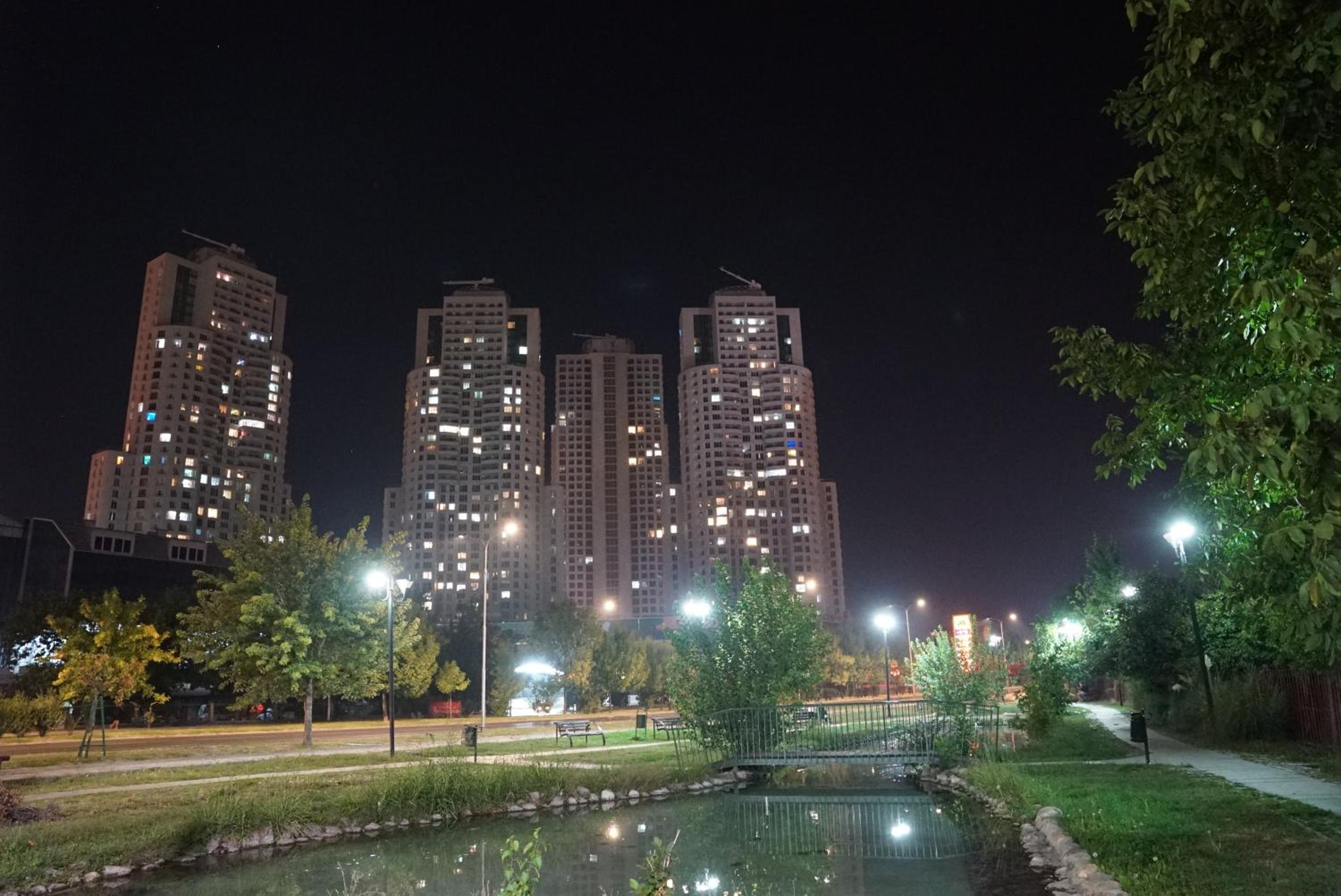Skopje Sky Apartments & Floor 37th 33th 28th & 25th & 19th & 13th 12th With Pool & Spa & Fitness & Parking Included in Price