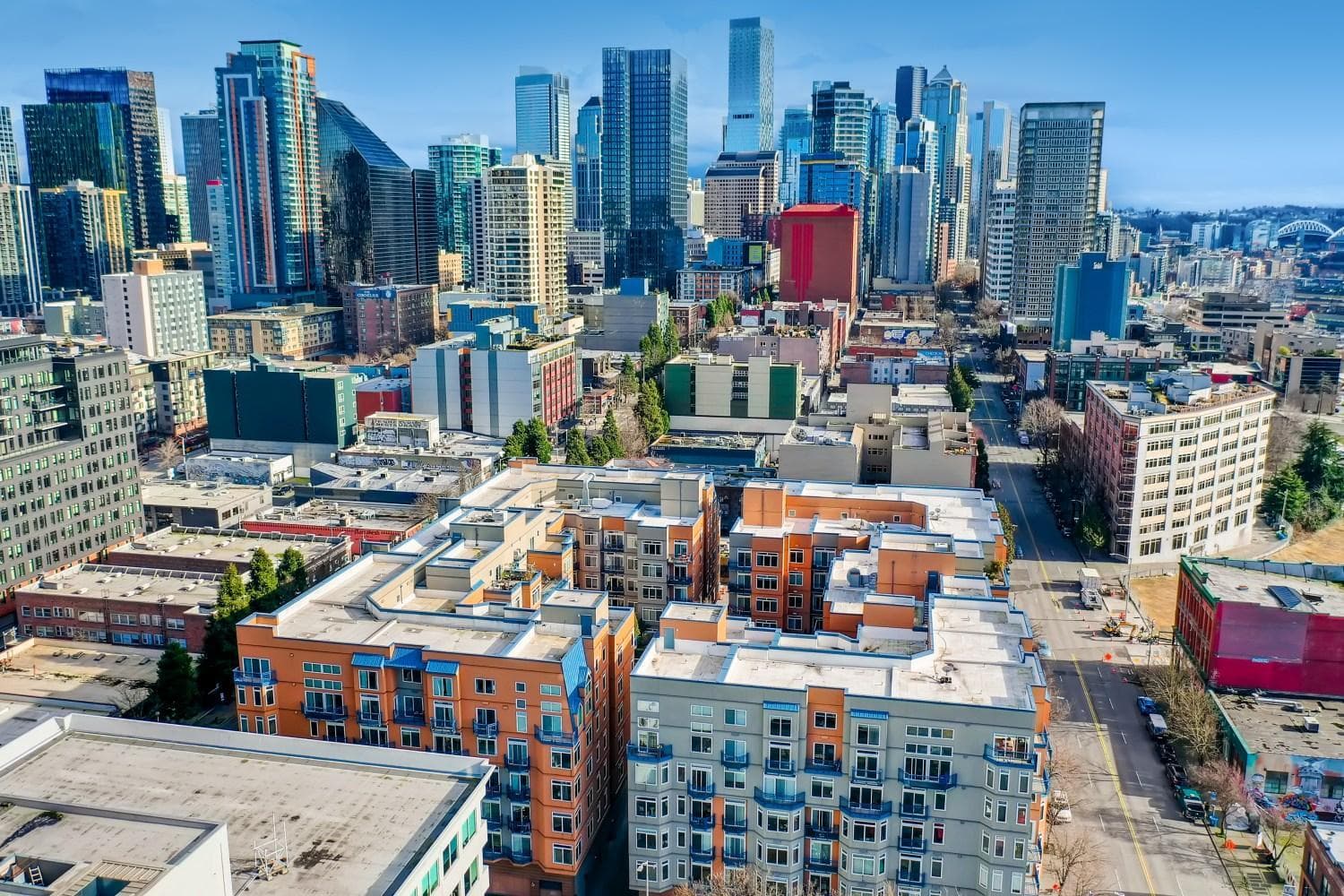 Space Needle Downtown Modern Top Story Penthouse