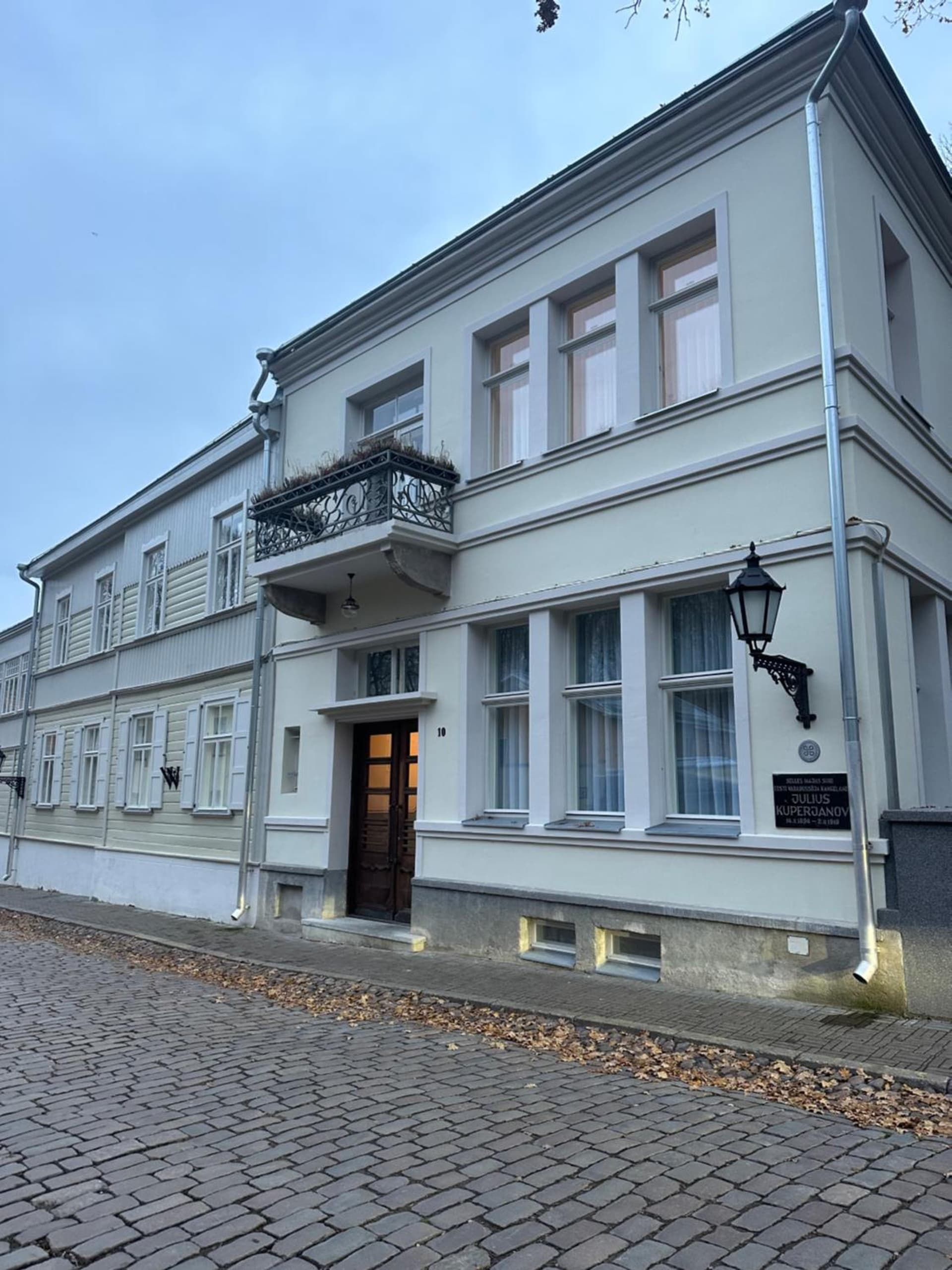 Luxurious Vallikraavi apartment with Sauna, free parking