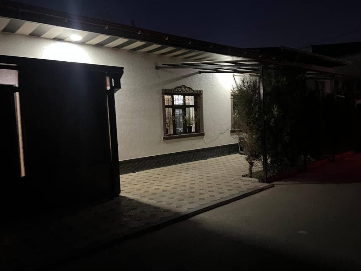 «Gulnara» Luxurious house for rent as a whole new 5 rooms and a yard.