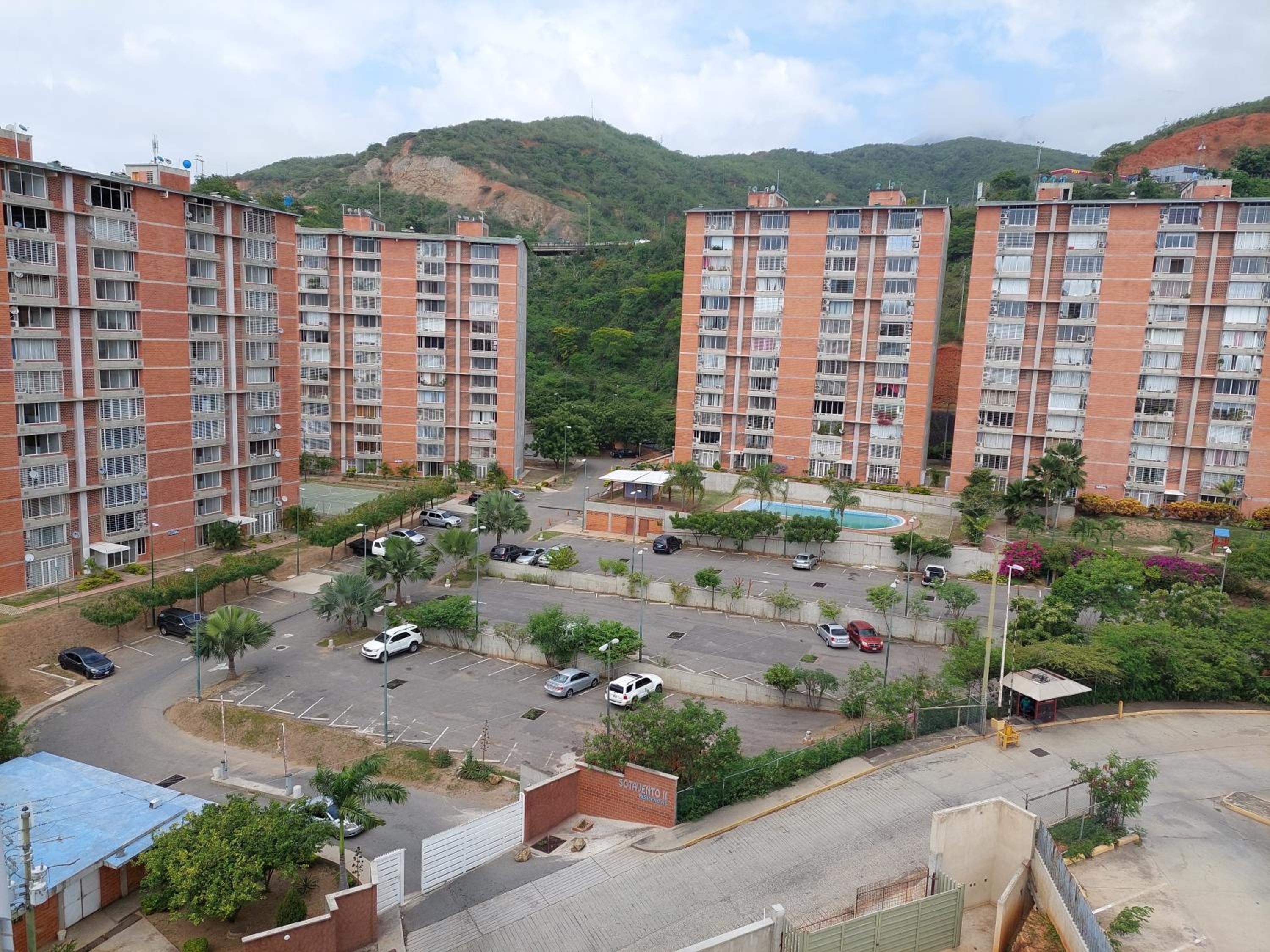 Apartamento frente al Aeropuerto de 2 habitaciones para viajes y tránsito en Aeropuerto Maiquetia