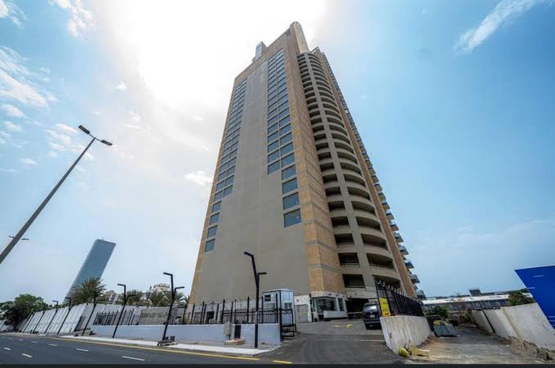 Almasarat Tower Sea View
