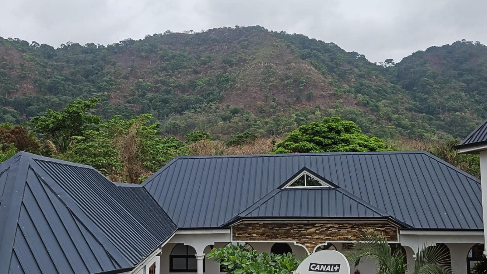 Hotel Eyram