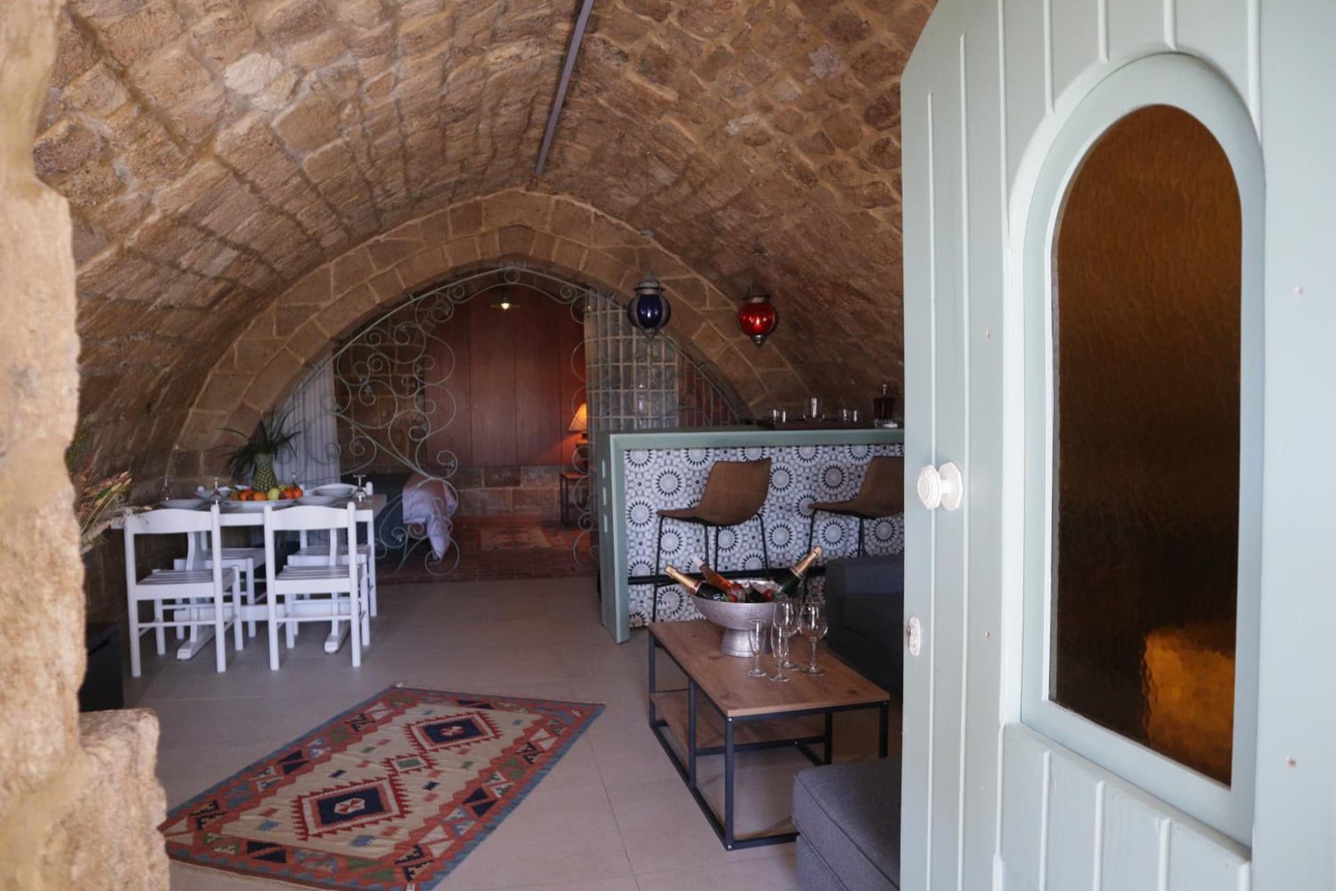 Bab El Mina guest house Byblos port jbeil