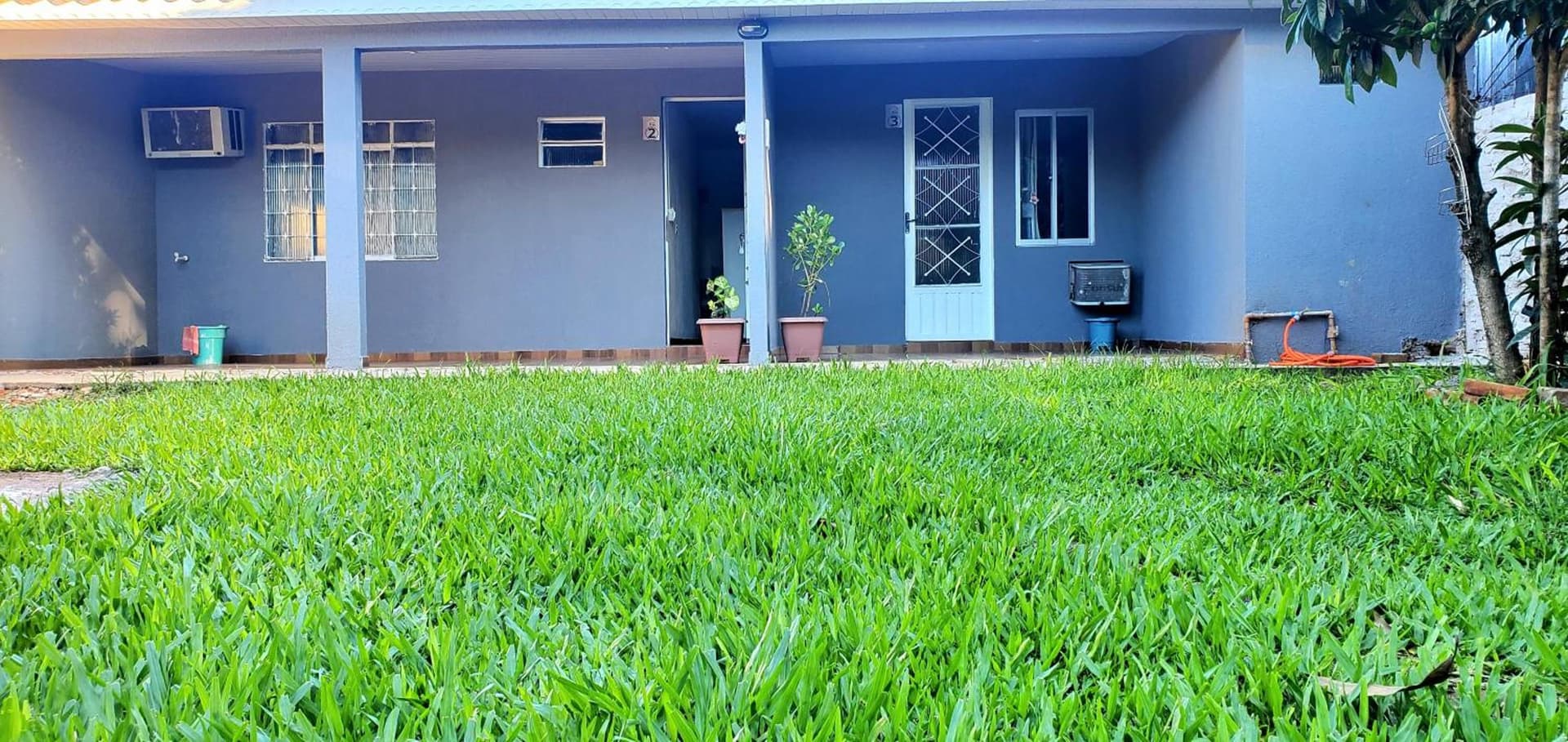 Casa com gramado e aconchegante, próximo a tudo 3