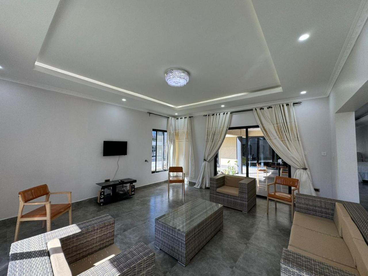 Eleganciana Lodges Limited