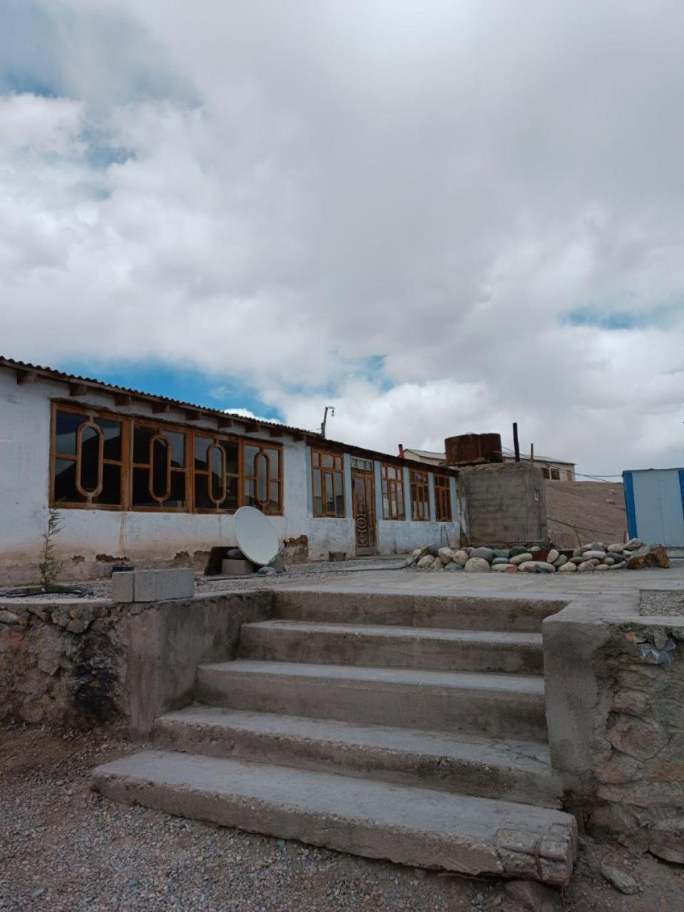 Hostel Arzu