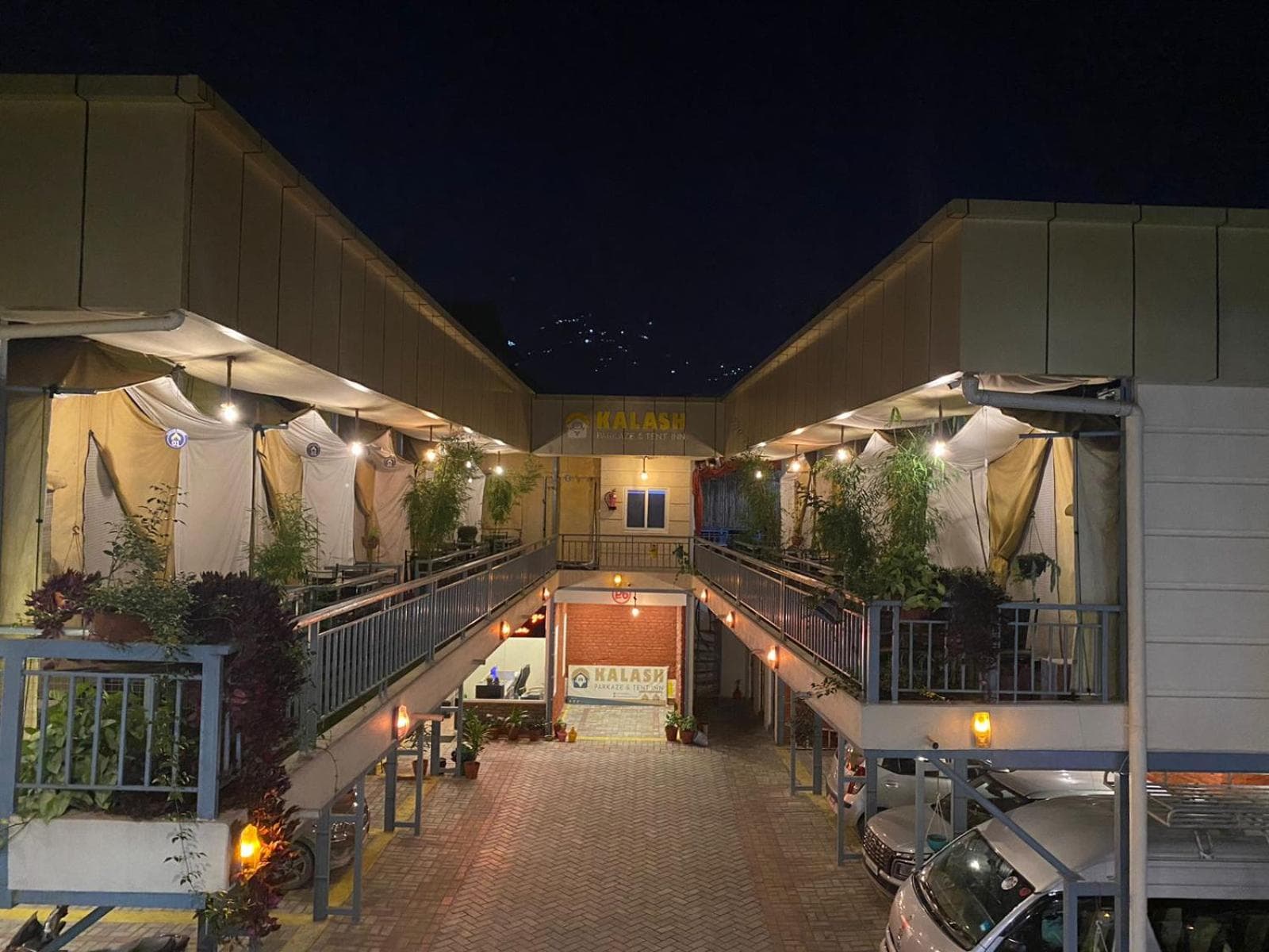 Kalash Parkaze Glamping Hostel
