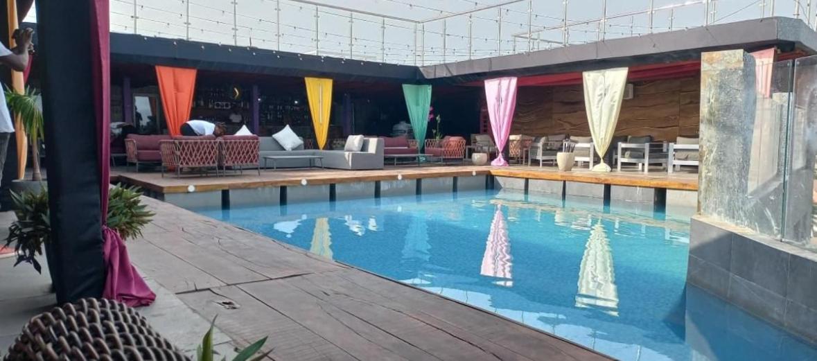 Mai Hotel