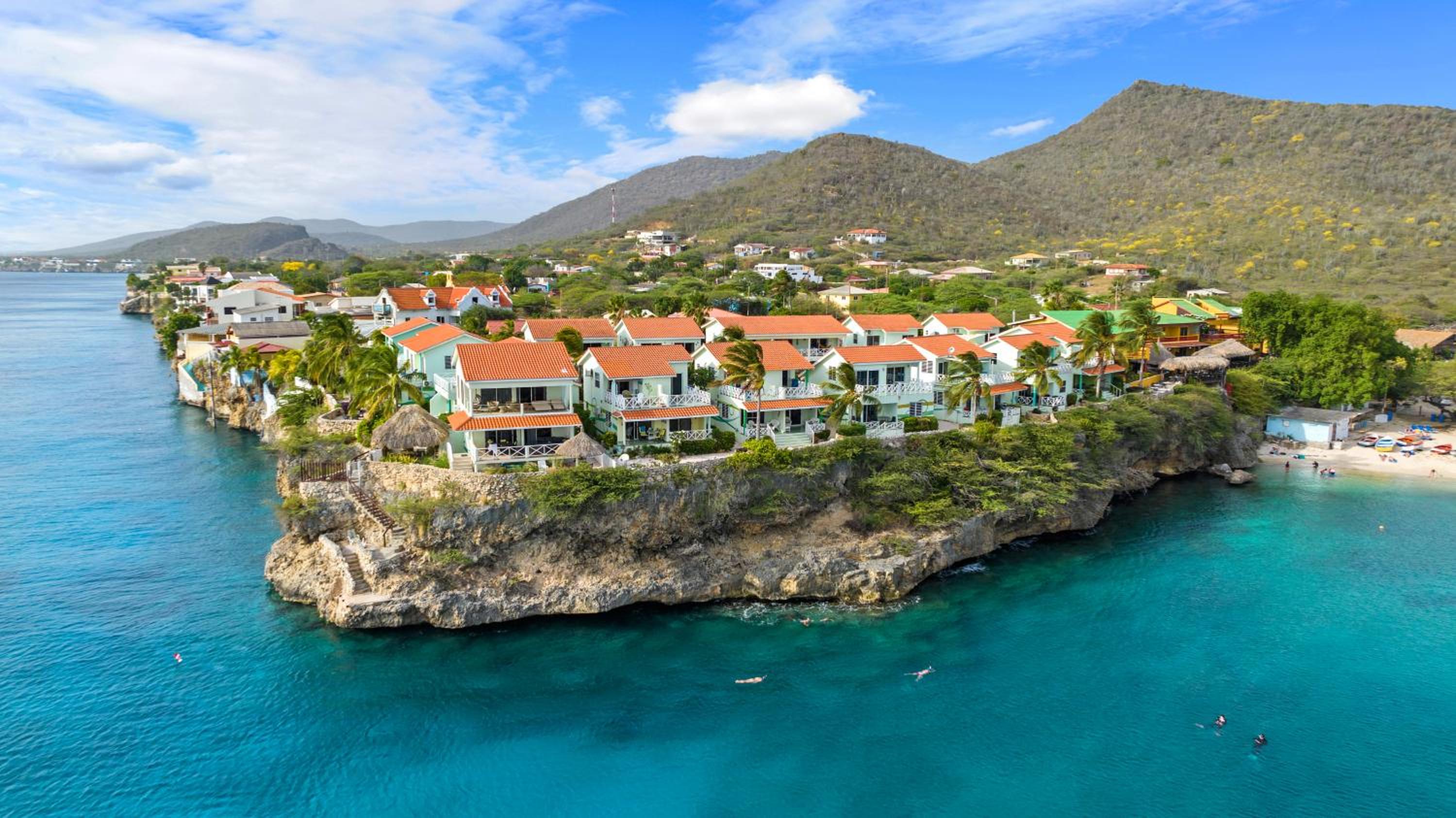 Lagoon Ocean Resort