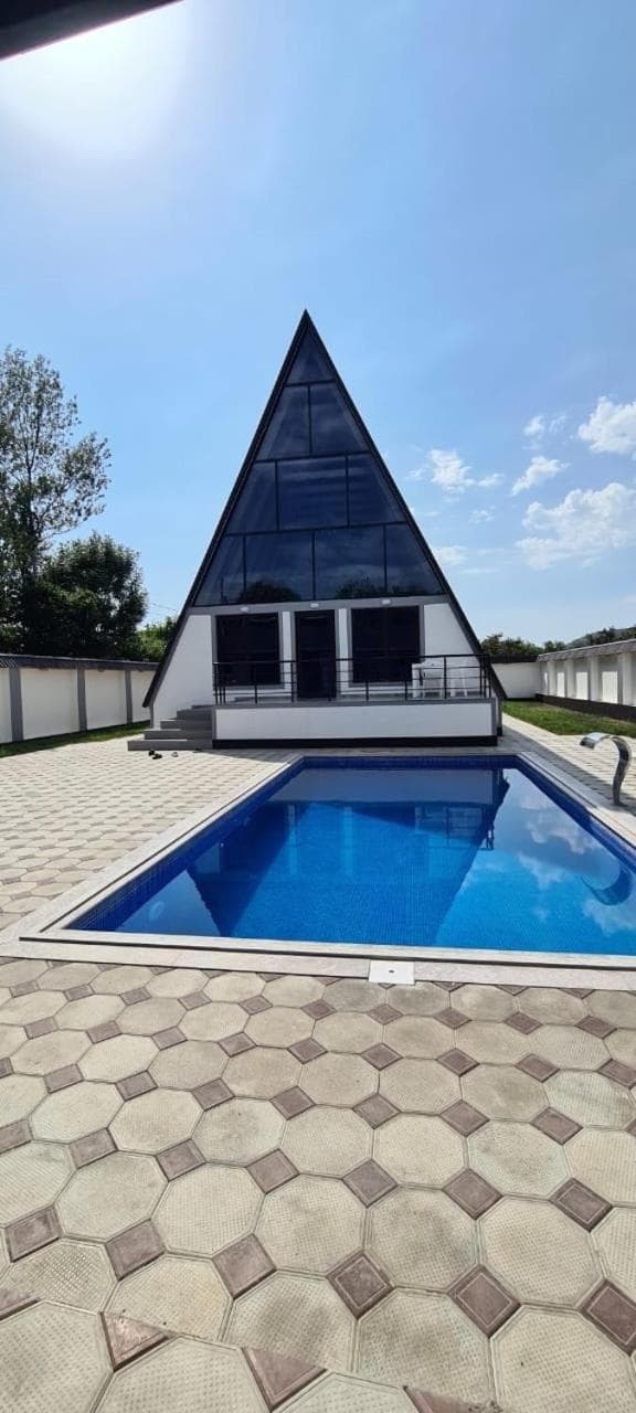 A-frame Oasis Bungalow Gabala