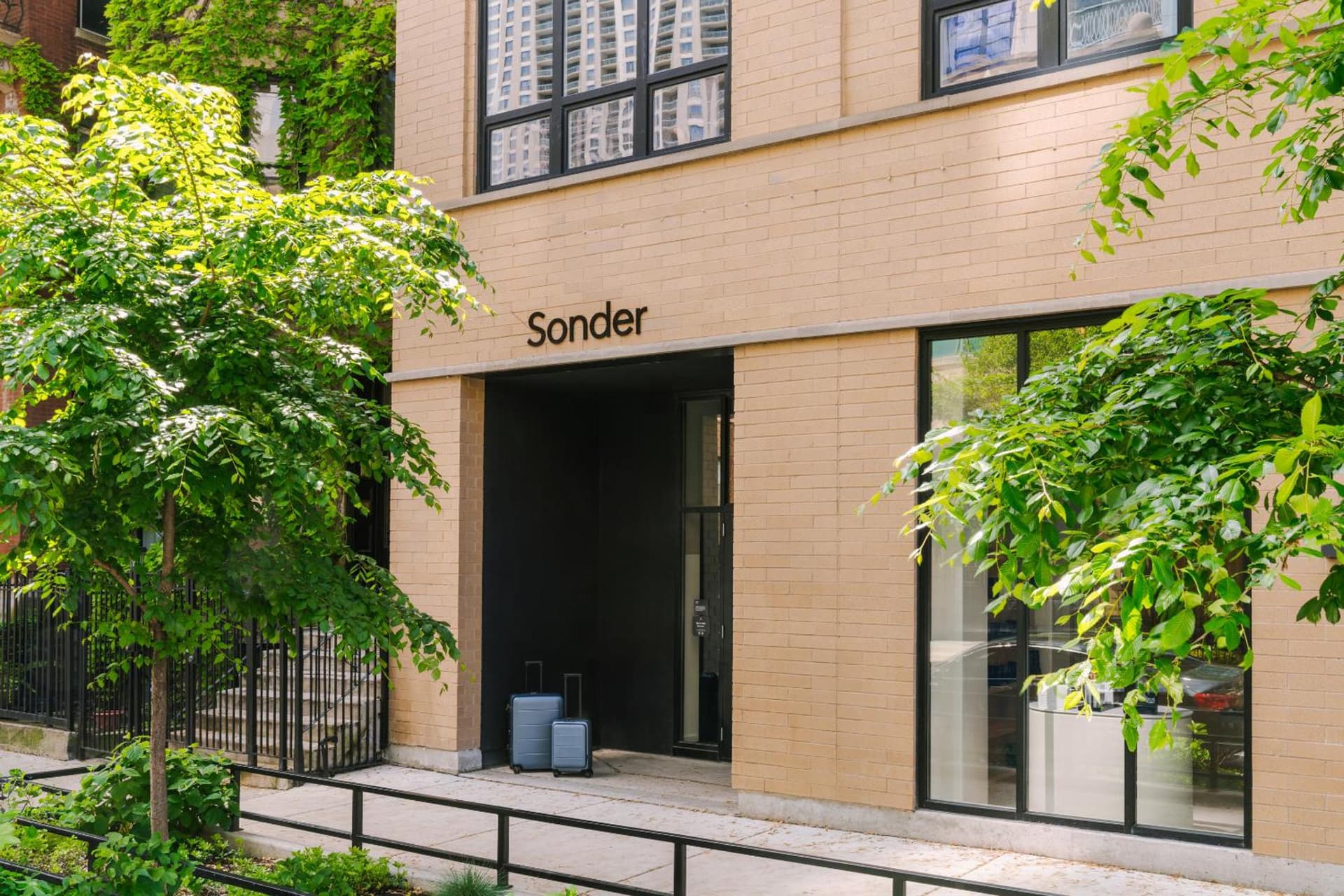 Sonder The Opal