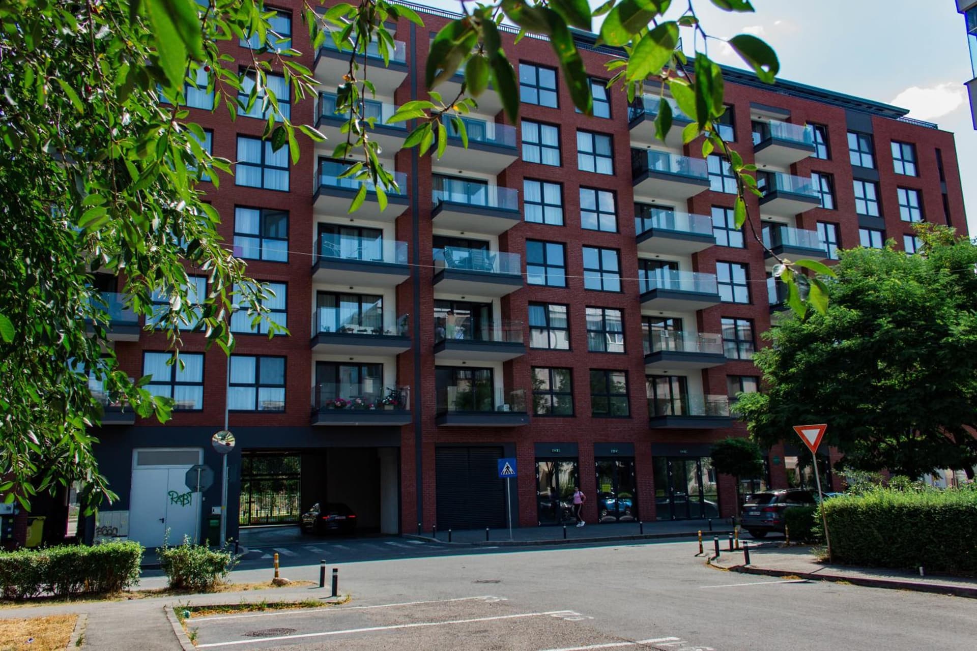 Valentini Apartments